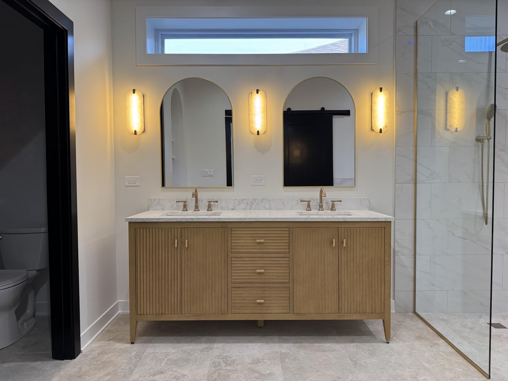 14.17in Alabaster Wall Sconces, Natural Marble Wall Light Set of Two, Modern LED Alabaster Sconces for Living Room Indoor Wall Lamps for Dining Room Stairs Bedroom, Brushed Gold customer photo 1