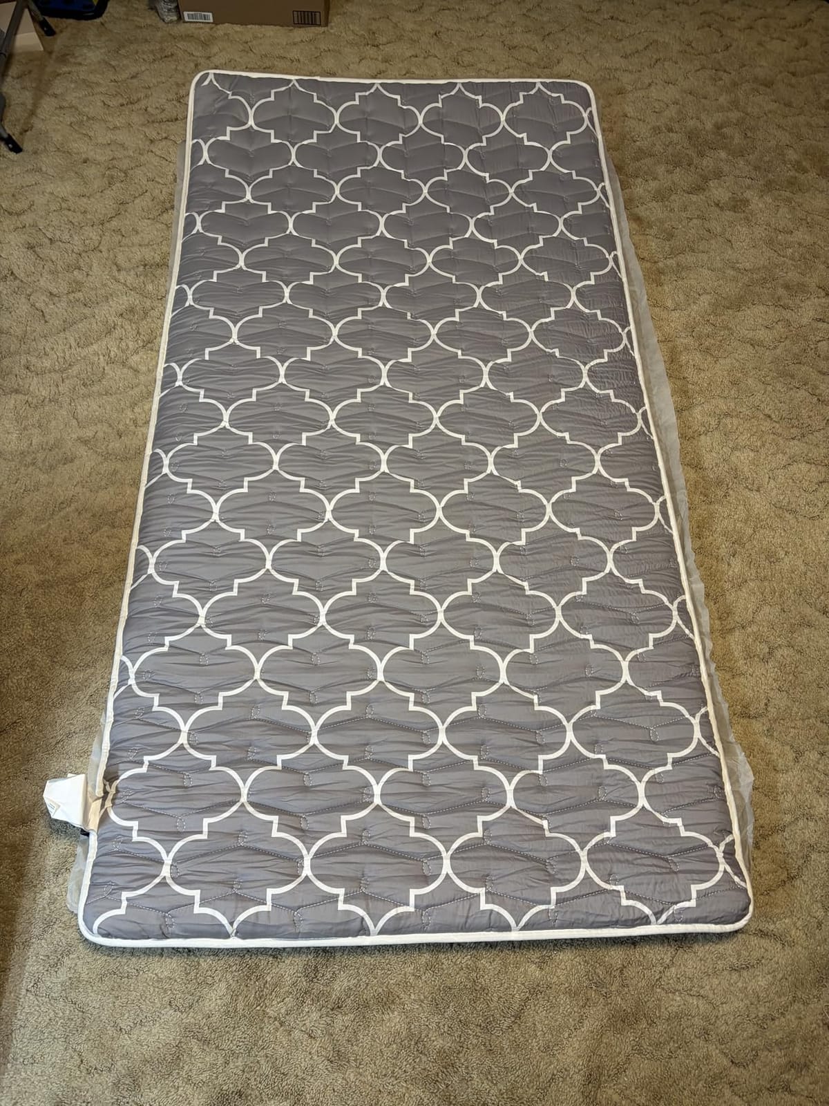 6th Generation Japanese Floor Futon Mattress - Extra-Thick 9-Layer Modern Futon with 100% High-Density Foam, Portable Floor Mattress Sleeping Pad for Adults, Guest Room, Dormitory, Queen Size customer photo 2