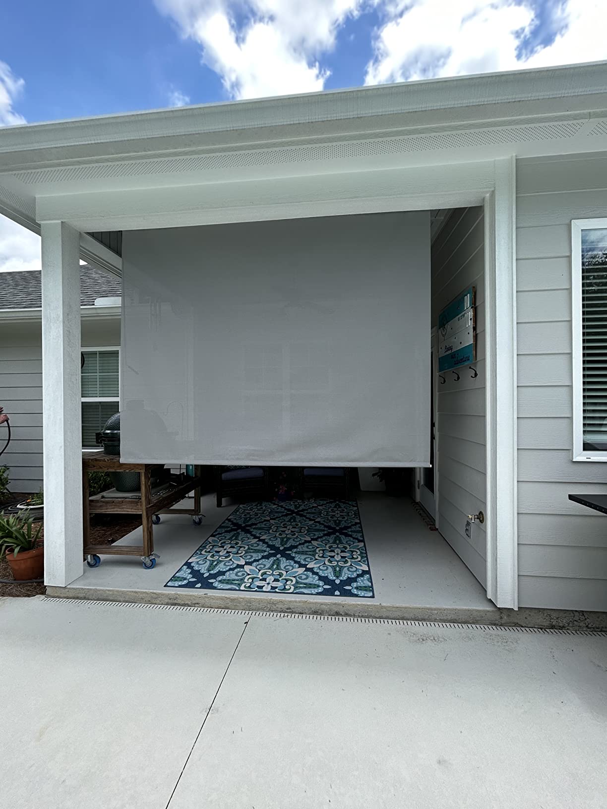 VICLLAX Premium Outdoor Roller Shade Solar Fabric, Exterior Roller Shade for Porch Patio Balcony, Patio Shade Blind with Crank Aluminum Protective Valance (4' W X 8' L), Graphite customer photo 2