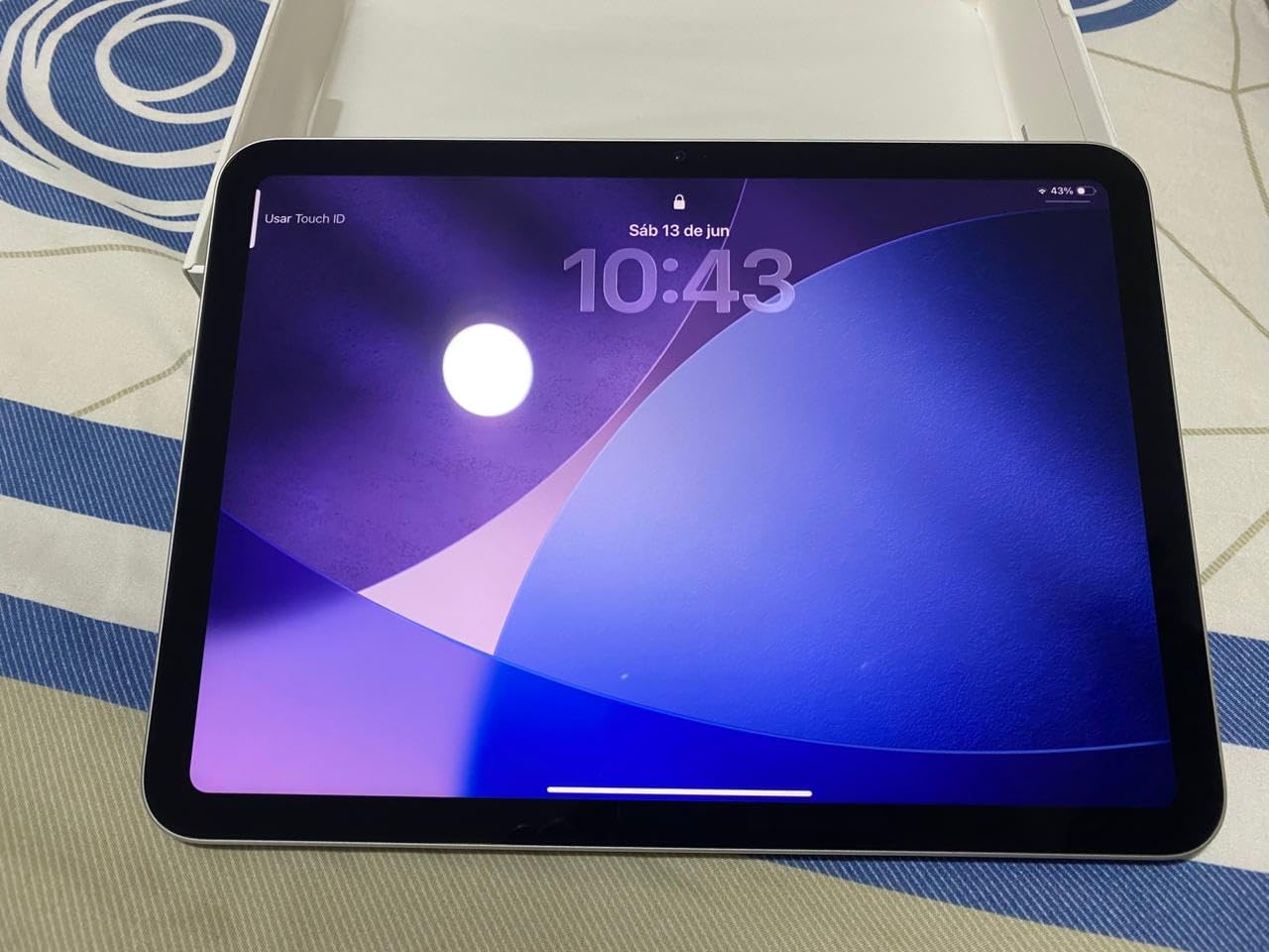 Apple iPad 11-inch: A16 chip, 11-inch Model, Liquid Retina Display, 128GB, Wi-Fi 6, 12MP Front/12MP Back Camera, Touch ID, All-Day Battery Life - Pink customer photo 2