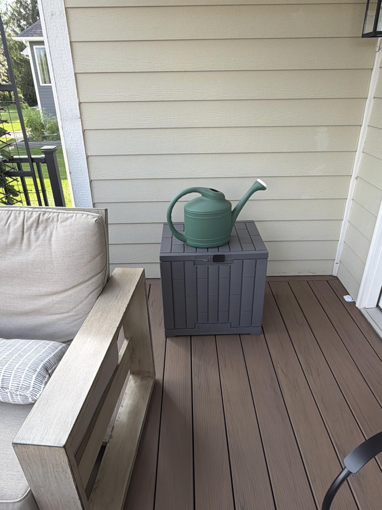EAST OAK 120 Gallon Outdoor Storage Box | Large Resin Deck Box with Reinforced Stainless Steel Support | Waterproof & UV-Resistant Patio Storage Box for Cushions, Garden Tools & Accessories, Grey customer photo 2