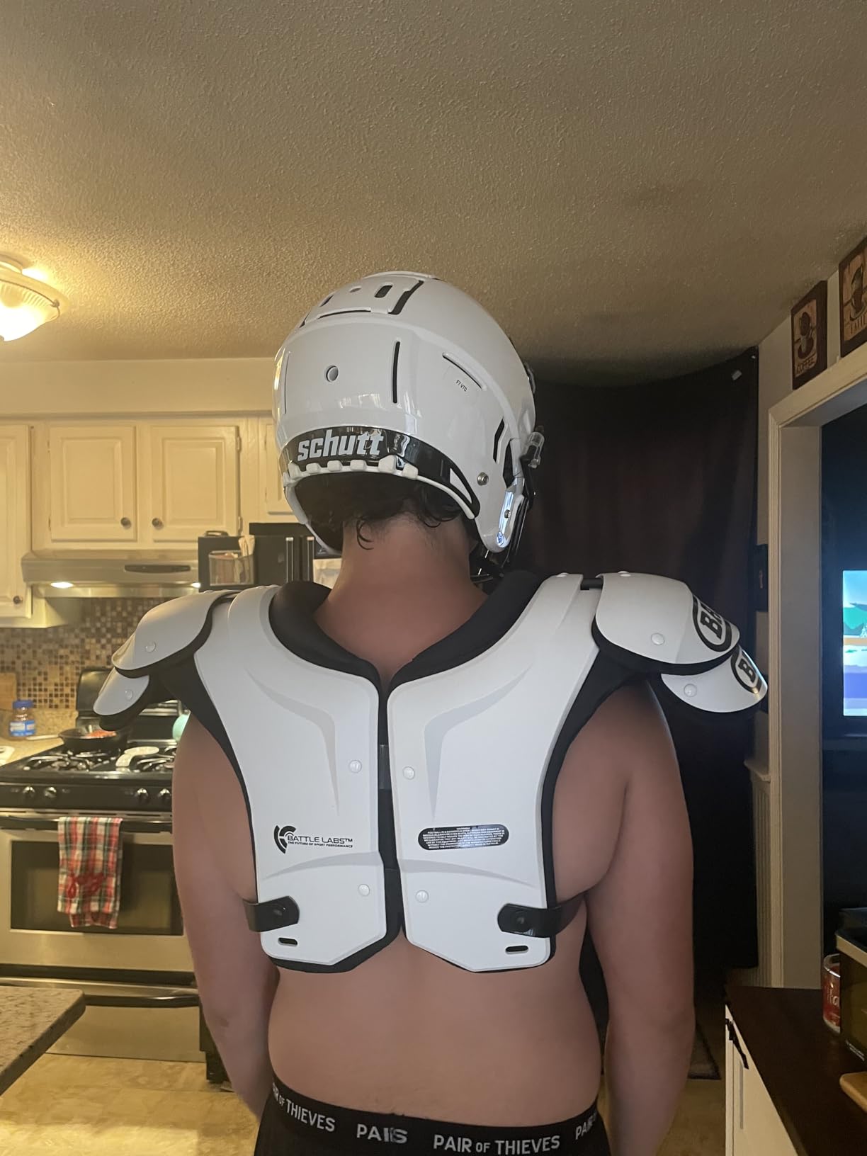 Battle Sports Defender Football Shoulder Pads | Aerospace-grade construction, Durable materials, Airflow ventilation reduces heat, Foam neck roll, Removable sternum guard customer photo 1