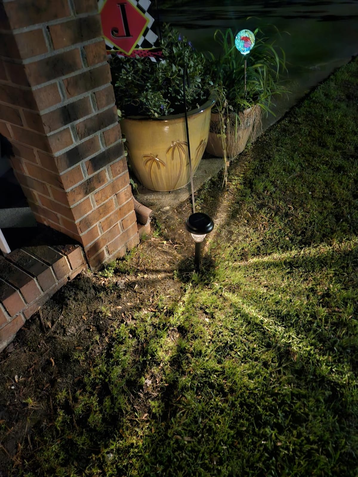 DERAYSION 8 Pack Solar Lights Outdoor, Stainless Steel Glass Solar Pathway Lights, Auto On/Off Long-Lasting Waterproof Garden Lights for Landscape, Path, Yard, Driveway, Walkway Decor (Warm White) customer photo 2