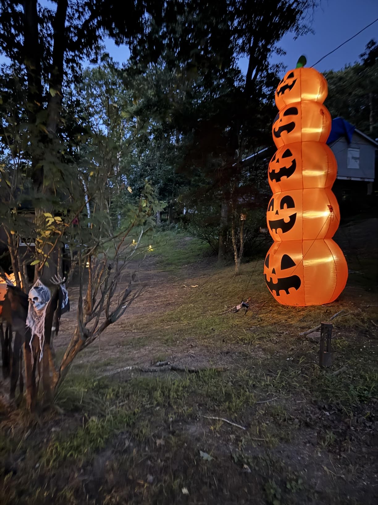 14 FT Giant Halloween Inflatable Stacked Pumpkins Outdoor Decoration | Built in 5 LED Lights, Halloween Blow Up 5 Pumpkins Yard Decorations for Lawn Garden Party Decor customer photo 2