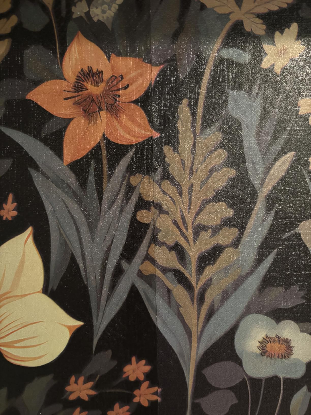 Orainege Vintage Floral Peel and Stick Wallpaper Boho Floral Contact Paper | 17.3in x118.1in Flower Wallpaper Peel and Stick Flower Self Adhesive Wall paper for Bedroom Removable Decorative customer photo 1