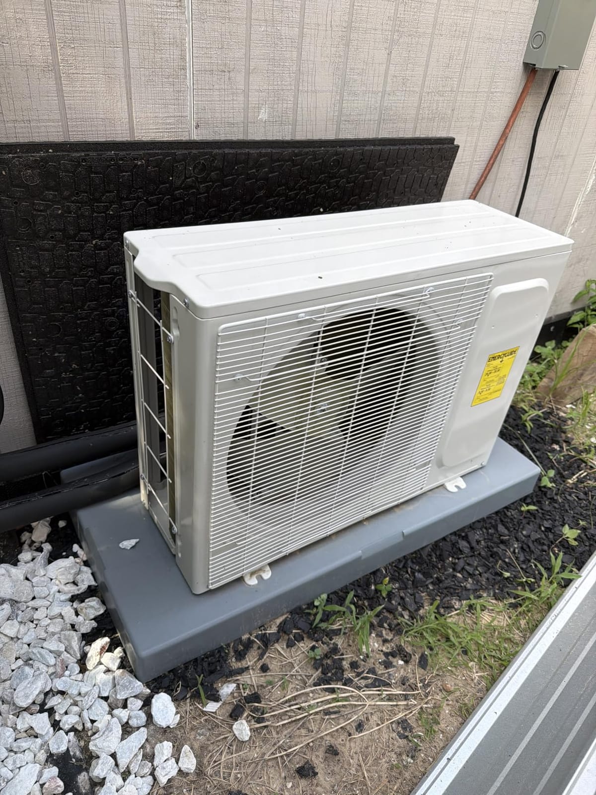 YITAHOME 21 SEER2 18000 BTU Mini Split AC/Heating System 208-230V, Pre-charged Inverter System with Wi-Fi & Alexa Compatibility, Cover Up to 1250 Sq. Ft, Complete Installation Kit customer photo 2