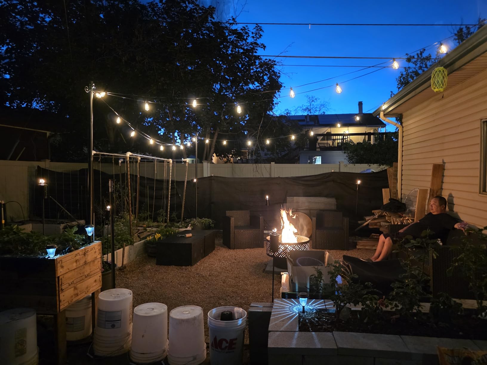 Brightown Outdoor String Lights Patio Lights 100FT ST38 Waterproof Dimmable | Connectable Shatterproof LED Christmas Lights, Hanging Outside Light for Backyard, Porch, Deck, Balcony, Garden, Home Decor customer photo 1