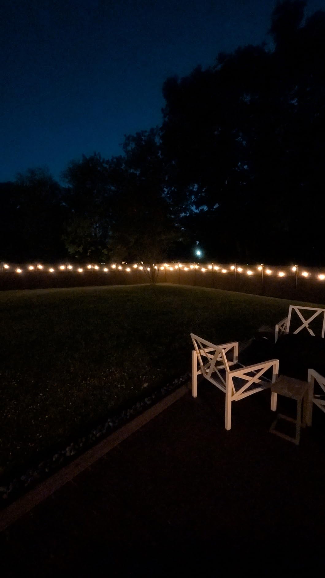 Brightown Outdoor String Lights Patio Lights 100FT ST38 Waterproof Dimmable | Connectable Shatterproof LED Christmas Lights, Hanging Outside Light for Backyard, Porch, Deck, Balcony, Garden, Home Decor customer photo 2