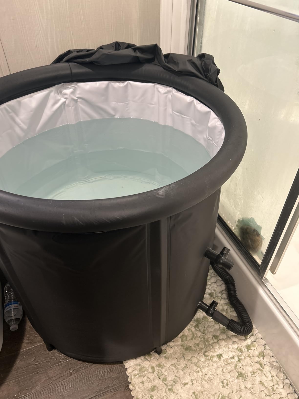 The Pod Company Ice Pod Pro Cold Plunge Tub, 110 Gallon (420L) Inflatable Ice Bath for Adults, Fits Up to 6'7