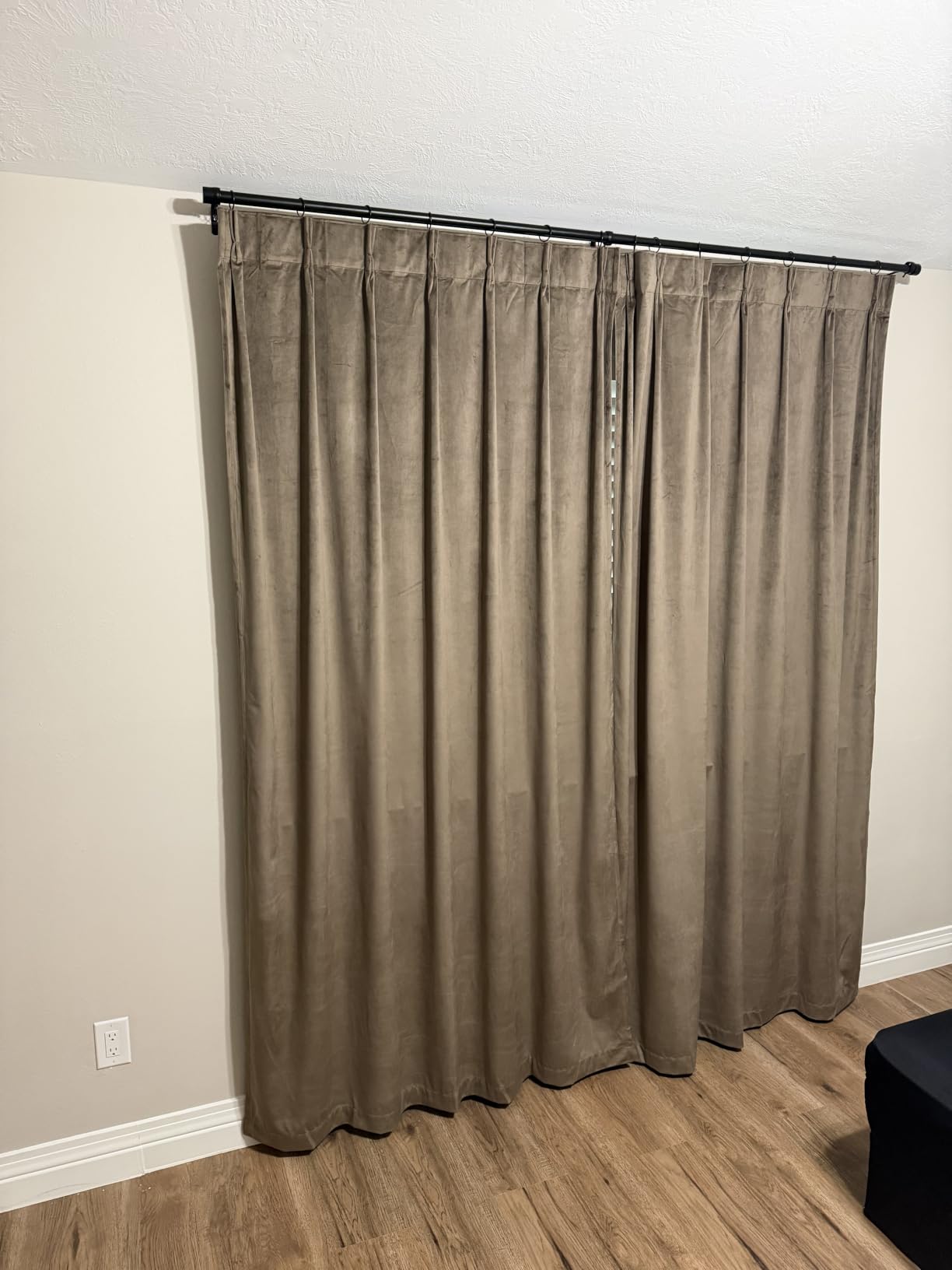 Olive Green Velvet Blackout Curtains 84 Inches 2 Panels Forest Green Elegant Vintage Pinch Pleated Drapes for Living Room Bedroom Thermal Soundproof Back Tab Window Panels, W40 x L84, Home Decor customer photo 1