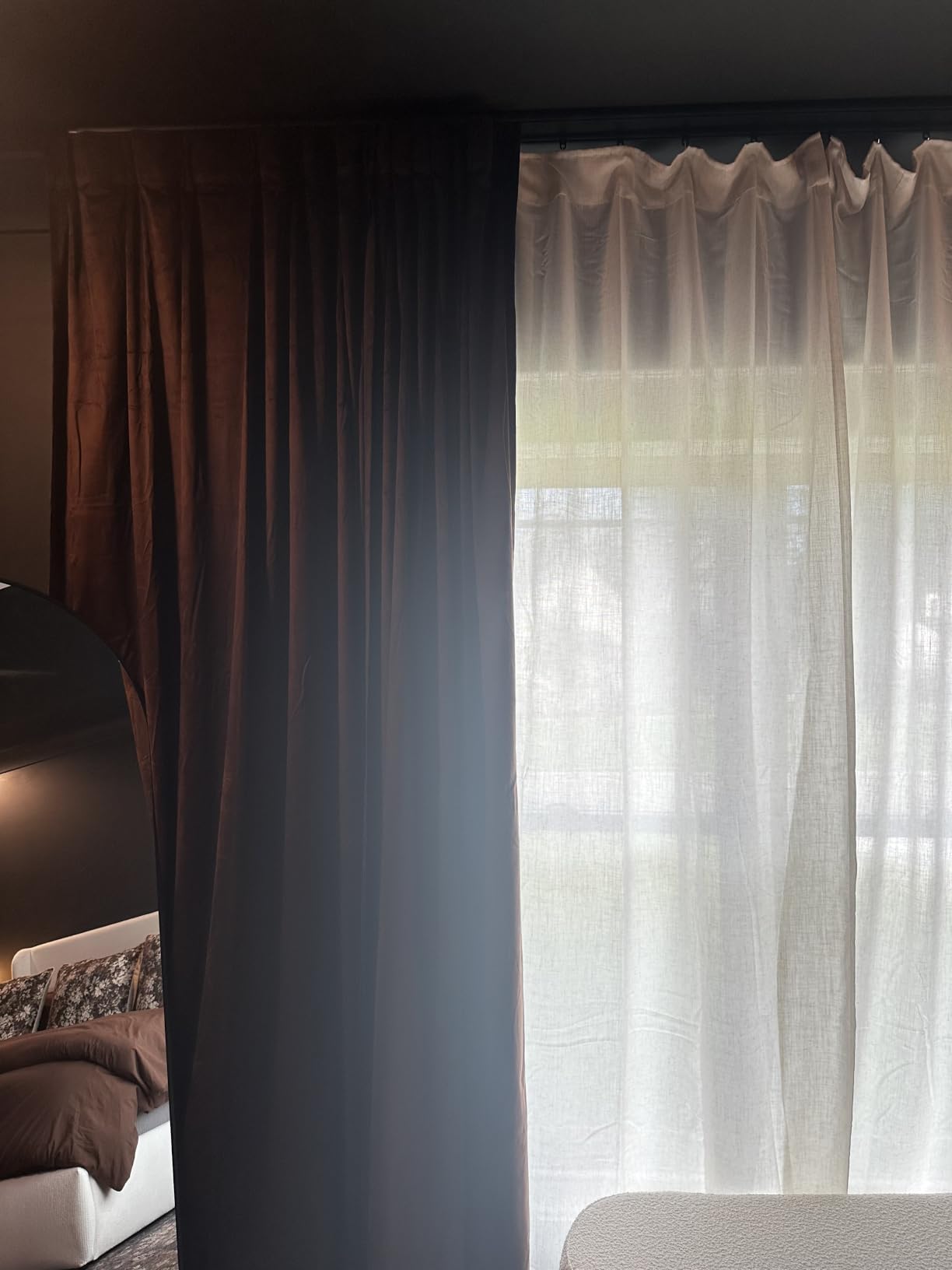 Olive Green Velvet Blackout Curtains 84 Inches 2 Panels Forest Green Elegant Vintage Pinch Pleated Drapes for Living Room Bedroom Thermal Soundproof Back Tab Window Panels, W40 x L84, Home Decor customer photo 2