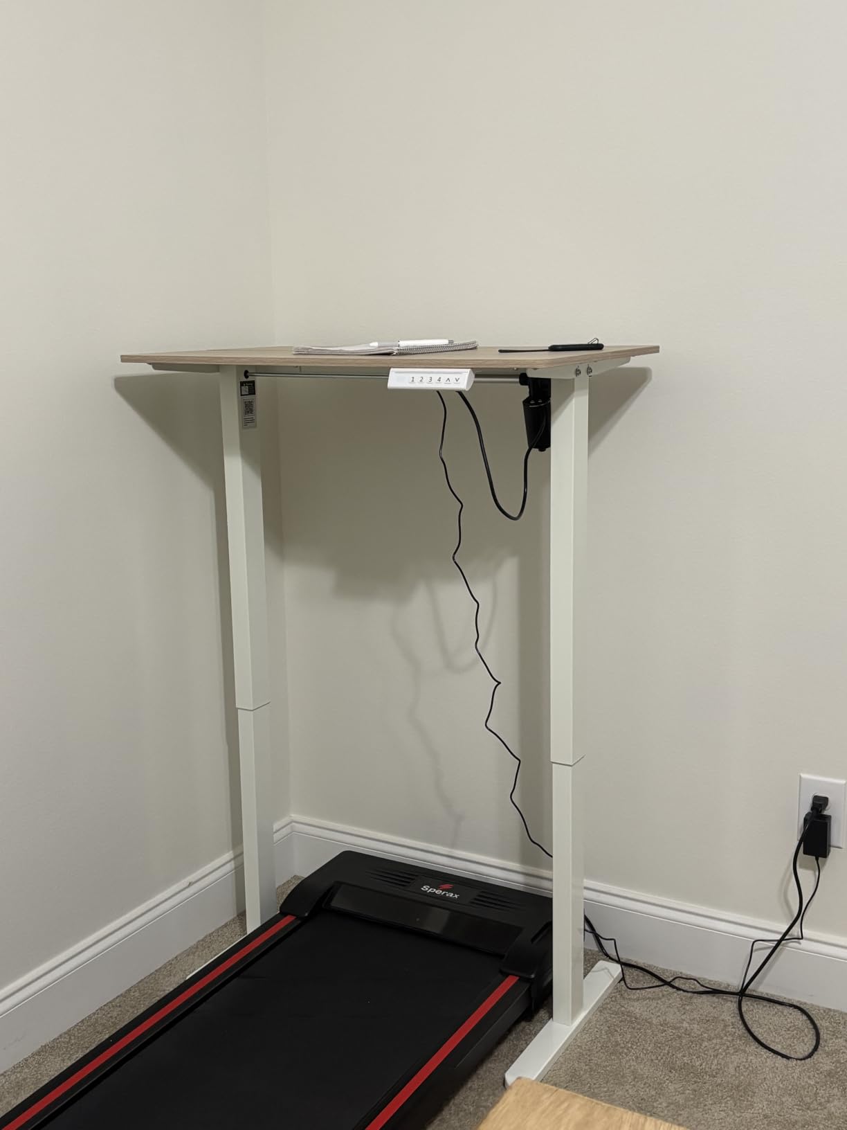 HUANUO 32x19 Inch Small Electric Standing Desk, Adjustable, Light Walnut | 176 Lbs Capacity, Rounded Corners, Wheel-Ready Feet, Compact Desktop, Apartment Workspace, 28.3-46.5 Inch Height Range customer photo 2
