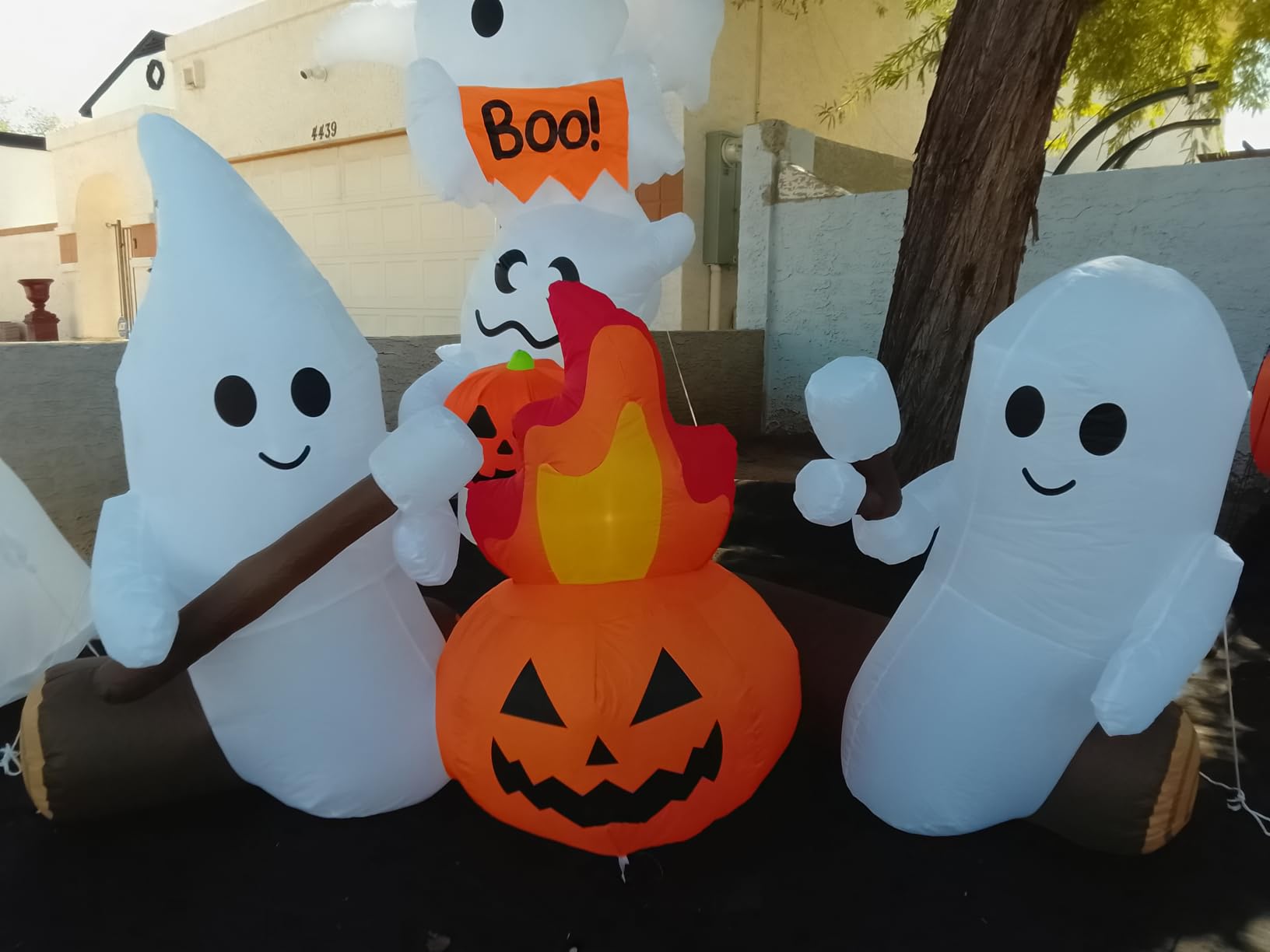 DomKom 6FT Halloween Inflatable Blow Up Decorations, Cute Ghosts Roasting Marshmallows Over Campfire, Built-in LEDs for Holiday Party, Garden, Lawn, Yard, Patio Décor customer photo 1