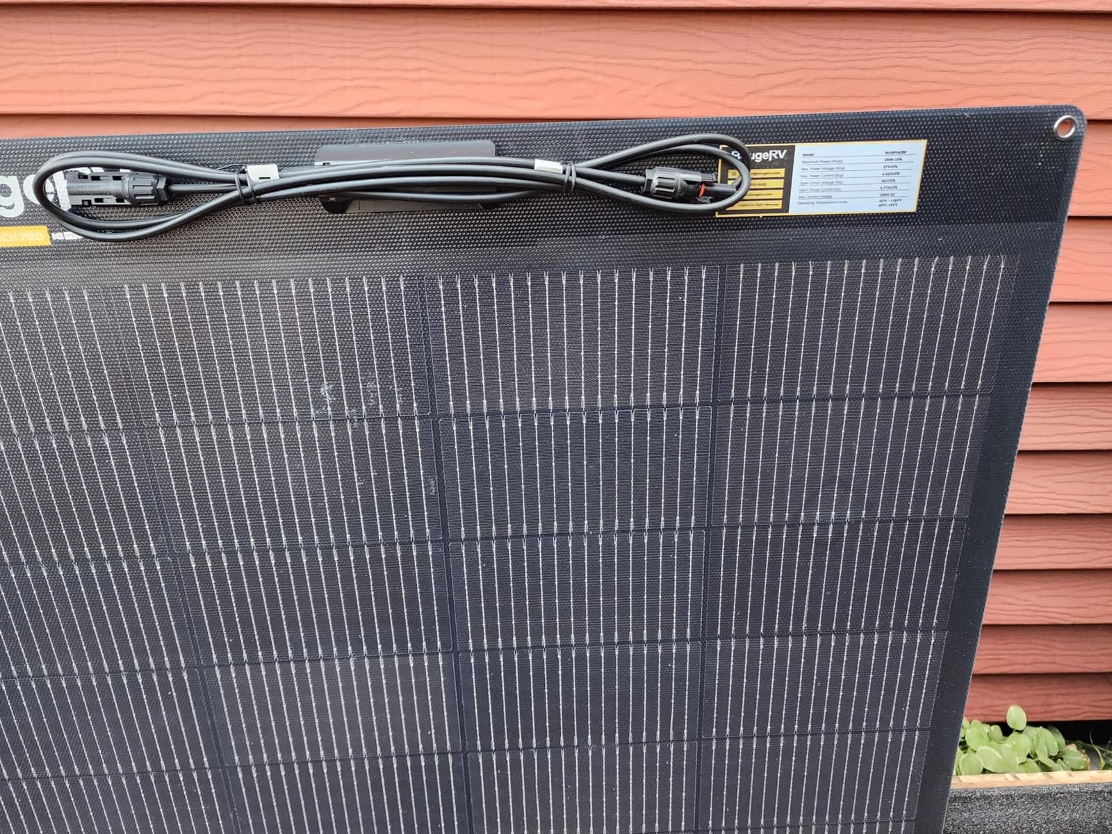 BougeRV Arch Pro 200W Anti-Shading N-Type Fiberglass Flexible Solar Panel | 16BB Mono Cell 25% High-Efficiency, Portable 24 Volts Compact 200 Watts for RV Camping Home Boat Marine Curve Surface Black customer photo 1