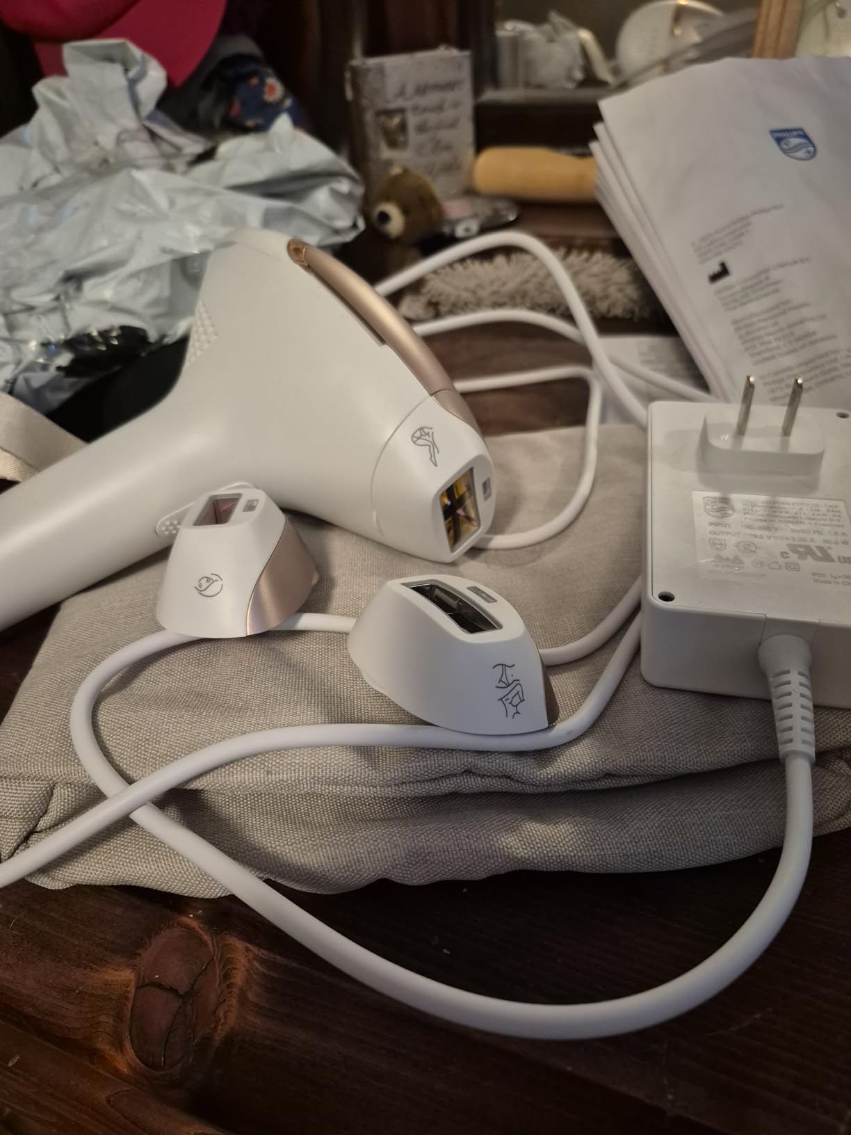 Philips Lumea IPL - Salon-Like Laser Hair Removal for Women, Permanent Hair Reduction Device At Home for Face & Body - Safe & Painless for Face, Bikini, Body, 5 Settings & Skin Sensors, BRI937/03 customer photo 2