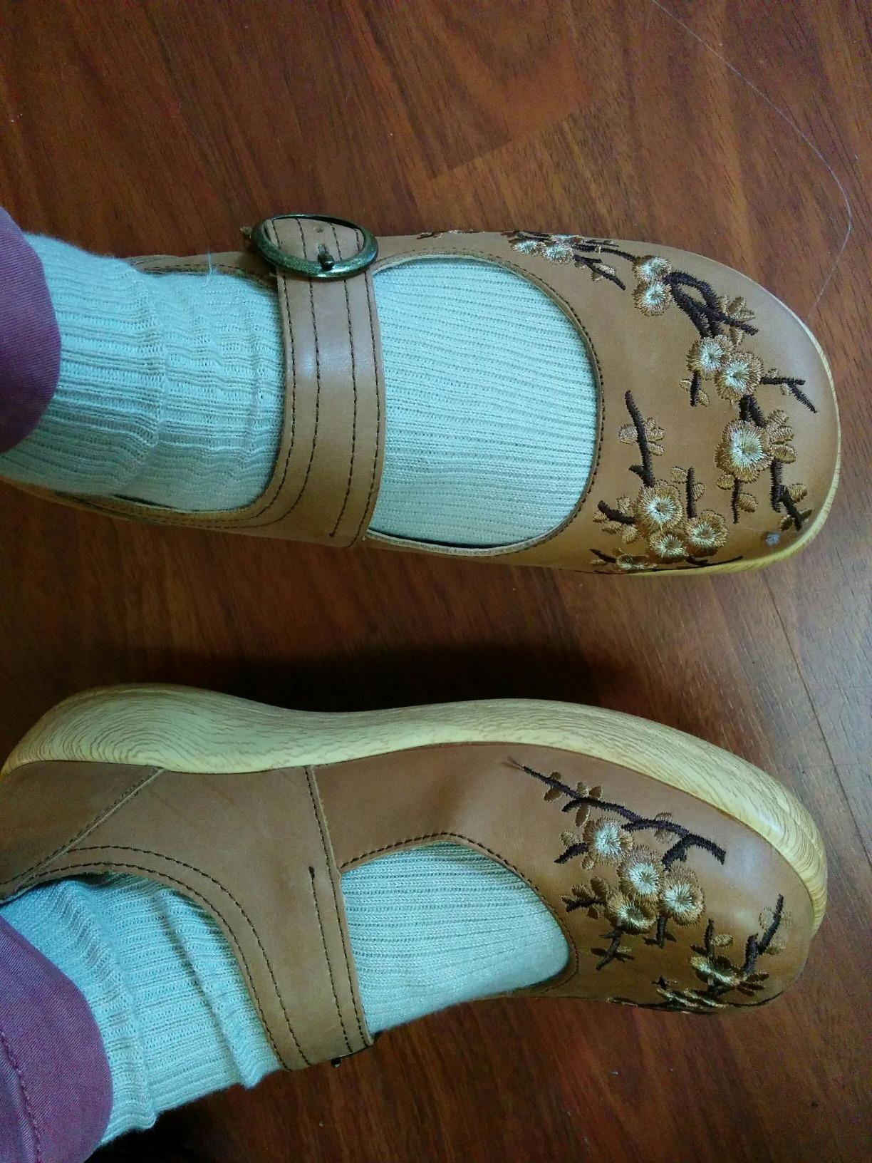 Alegria Women's Kourtney Professional Nursing and Healthcare Adjustable Mary Jane Slip-On Closed Back Clog customer photo 2