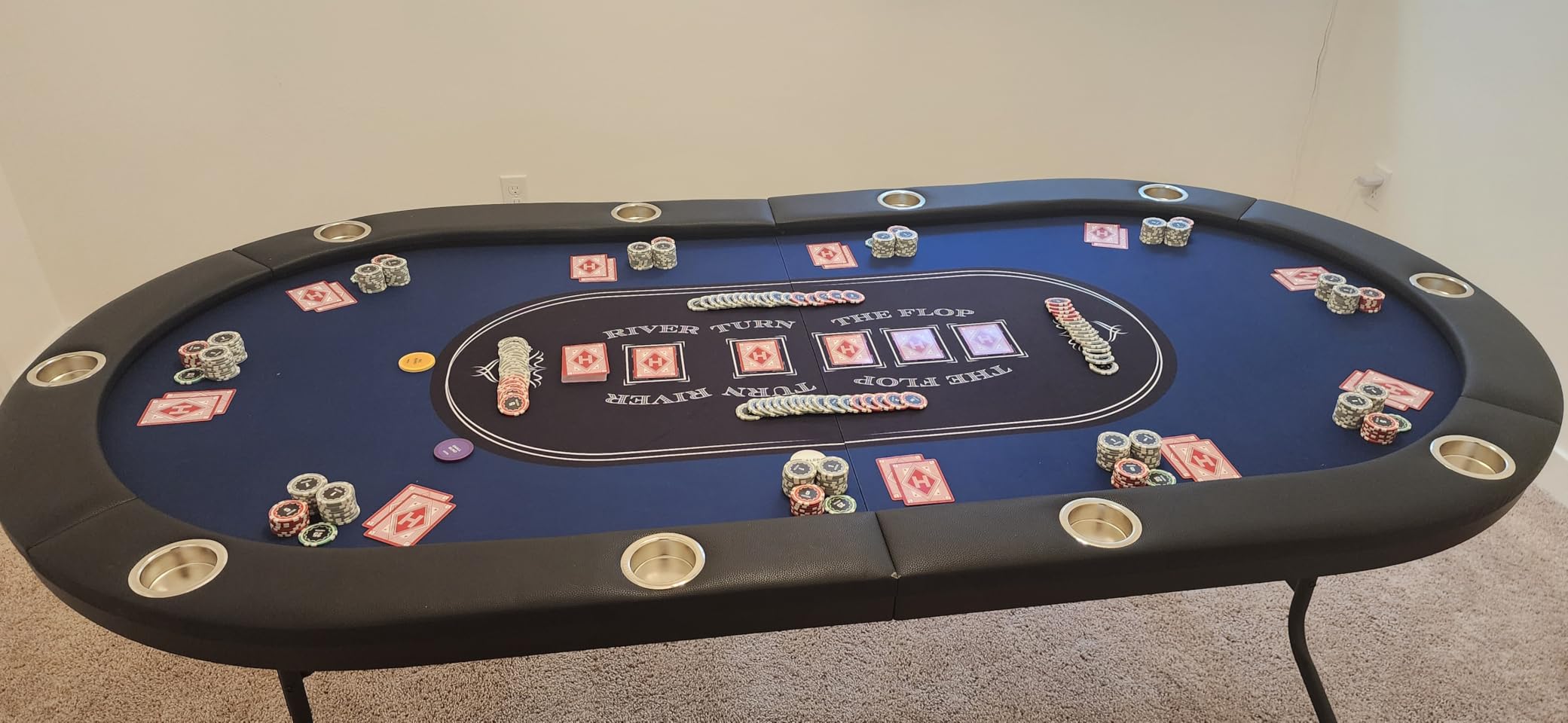 VEVOR Foldable Poker Table, 8 Player 72 in Folding Casino Leisure Table with Padded Rails and Cup Holders customer photo 1