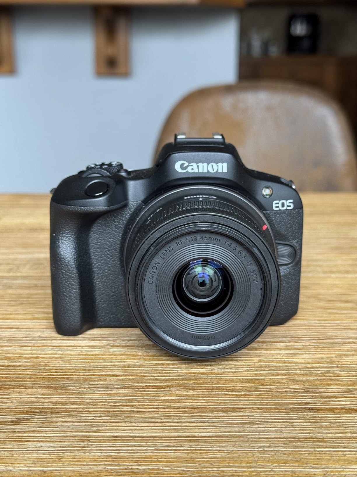 Canon EOS R100 Mirrorless Camera with RF-S 18-45mm Lens Bundle | For Beginners | 24.1MP APS-C Mirrorless Camera | Full HD Video | Dual Pixel AF + 64GB Memory Card + Camera Bag customer photo 1