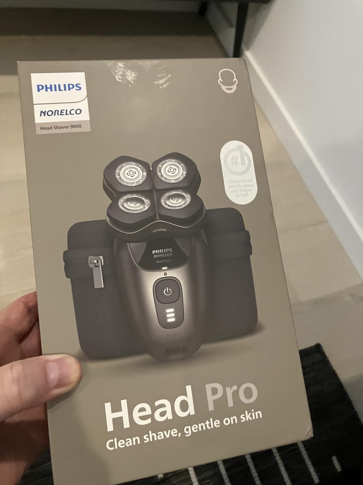 Philips Norelco Head Shaver Pro 9000 Electric Shaver, Clean & Gentle Shave | Electric Shaver for Men and Women, 360-Degree Flexing Head, ComfortCut Blades, PowerAdapt Sensor, 90-Min Runtime, HS9980/40 customer photo 2
