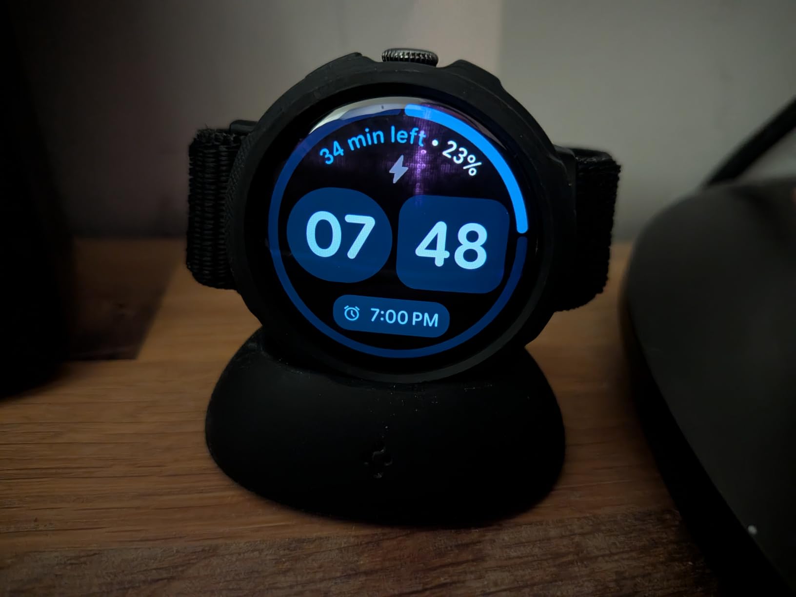 Google Pixel Watch 4 (45mm) - Smartwatch - Moonstone Active Band - Wi-Fi | Android smartwatch, heart rate, fitness, and sleep tracking, 30-hour battery, Gemini built in, water resistant customer photo 1