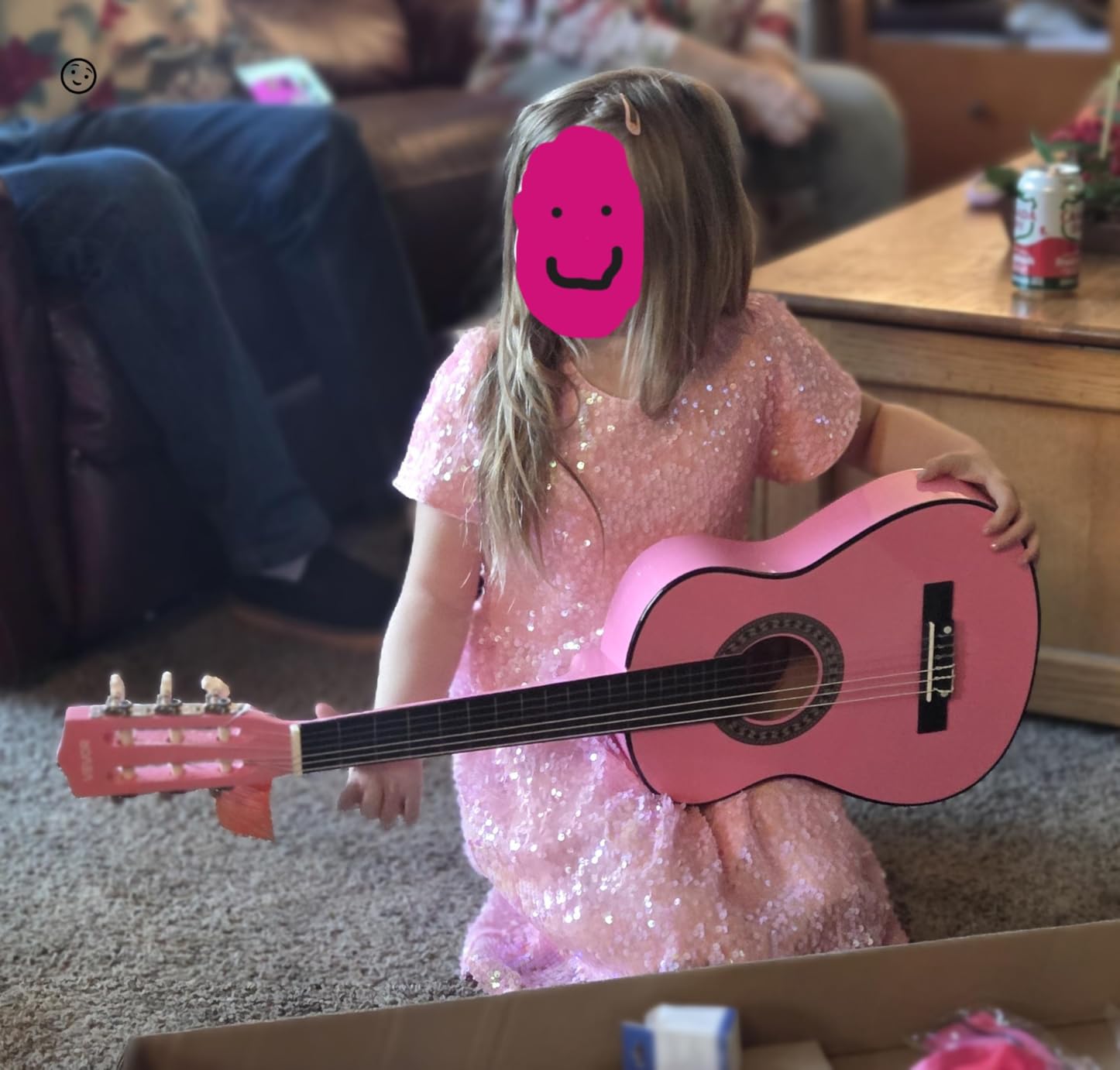 VEVOR Acoustic Guitar, Classical Guitar Starter Kit for Beginners, with Nylon Strings, Basswood Guitar, for Kids Adults Girls Boys Students customer photo 2