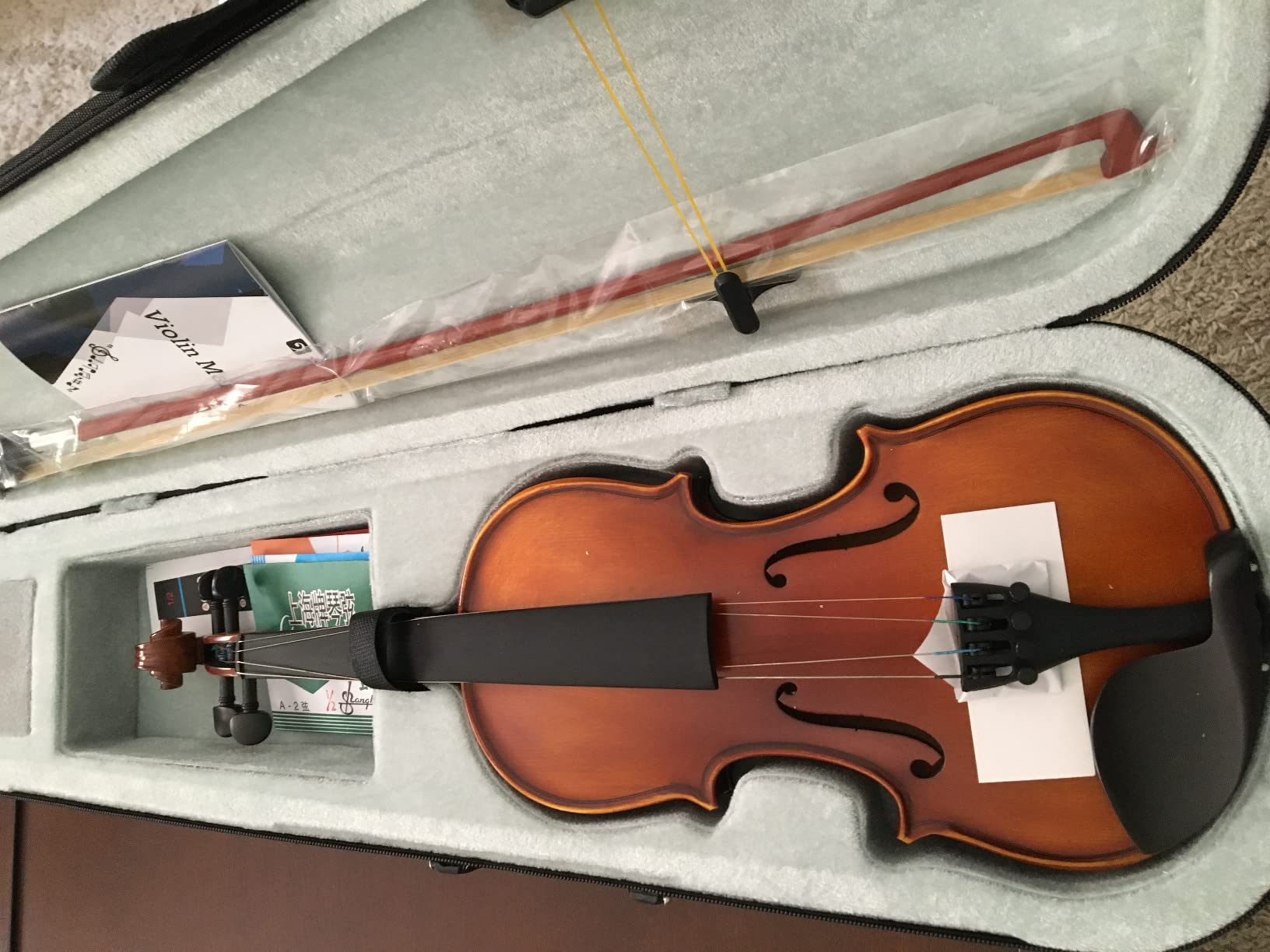 Vangoa Violin 4/4 Full Size Set, Handcrafted Entry Level Acoustic Violin Set with Lightweight Hard Case, Suitable for Beginners, Teens, 12+, Adults, Right Handed Players customer photo 1