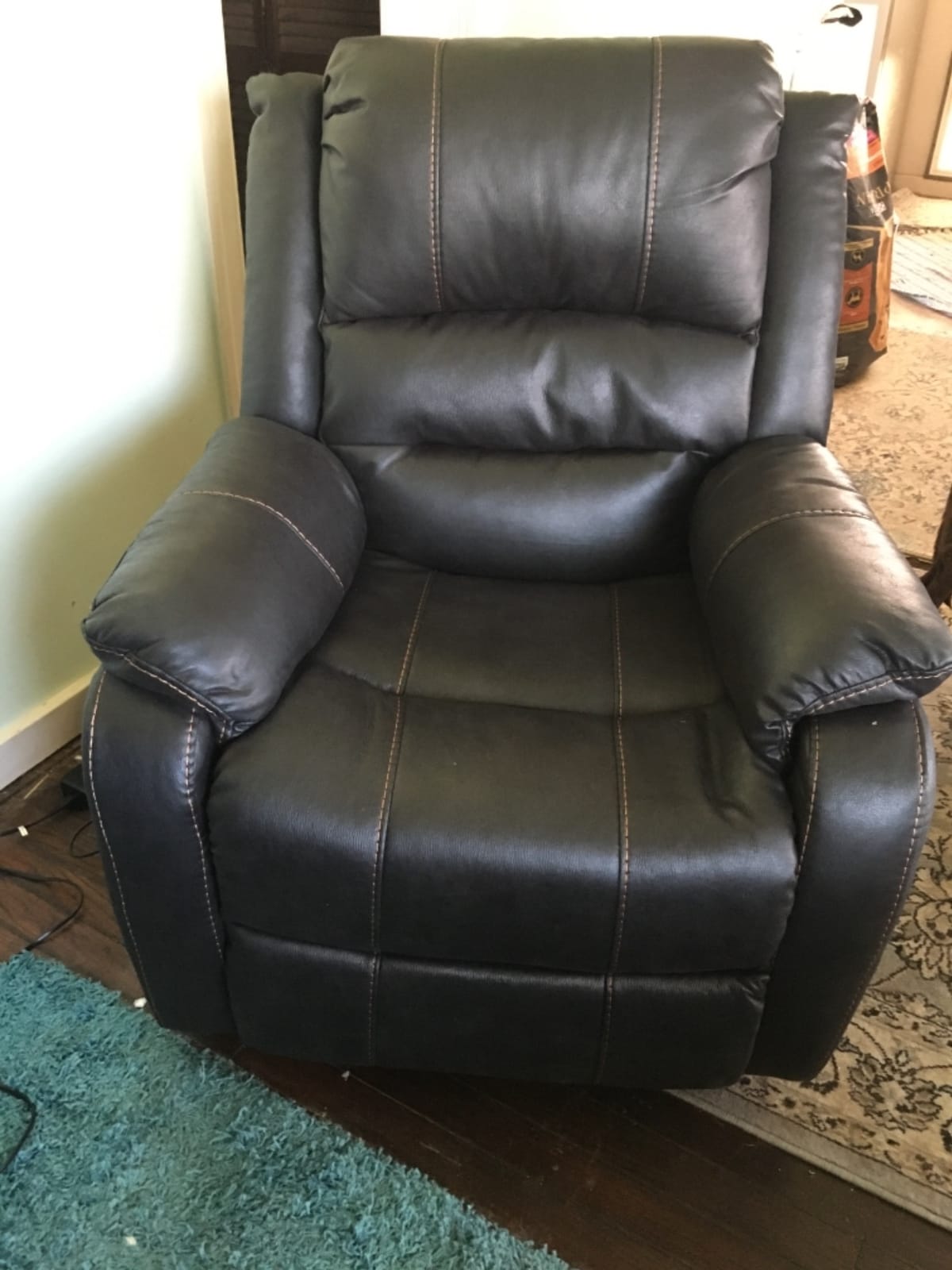 Signature Design by Ashley Power Lift Recliner with Heat and Massage | Zero gravity mechanism, 4-zone air massage and heat, Next-Gen Durapella performance fabric, 4Z-Relax Retreat Series customer photo 2