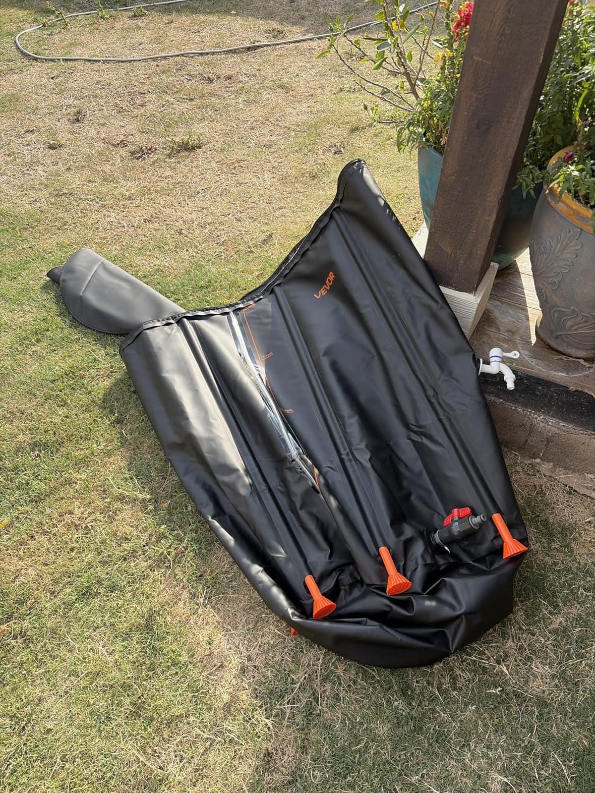VEVOR Collapsible Rain Barrel, 53 Gallon Portable Rain Water Collection Barrel, 1000D PVC Rainwater Collection System, Garden Water Catcher Tank Storage Container with Spigot & Overflow Kit, Black customer photo 1