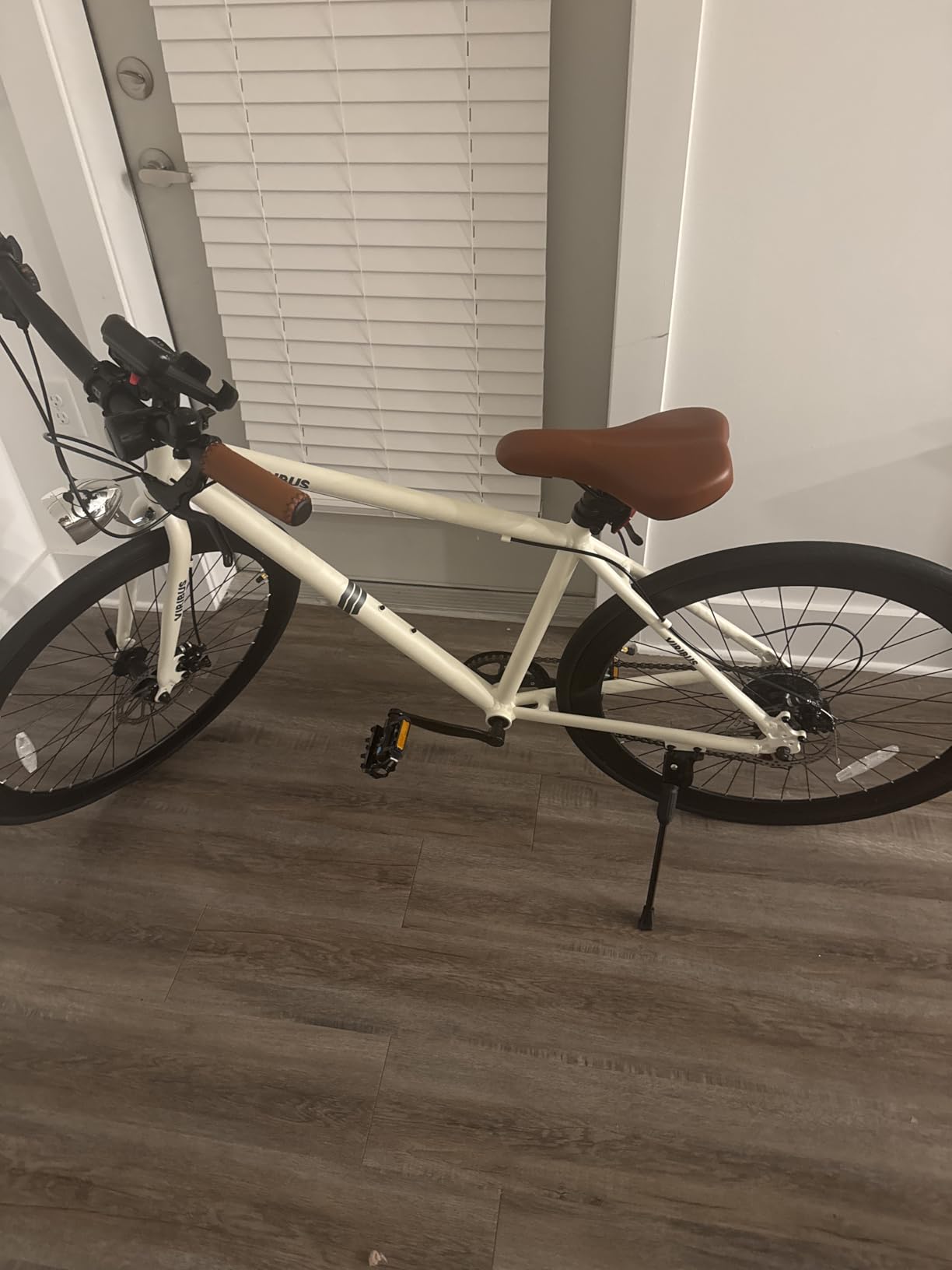 VIRIBUS Hybrid Bikes, 28 inch Road Bike 7 Speed with Lightweight Aluminum Frame, 700C Wheels, Hybrid Bicycle for Men Adult, City Commuters customer photo 2