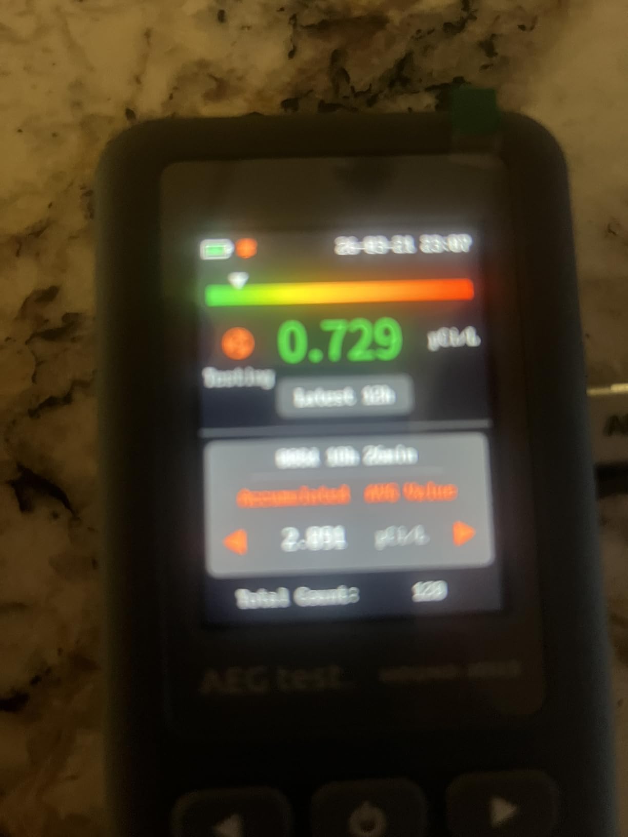 HOUND-1011S Portable Radon Detector, High-Accuracy Sensor for Home, Lightweight, Audible & Visual Alarms, Long-Term Monitoring, Easy-to-Use Radon Tester in pCi/L or Bq/m3 for Basement customer photo 2