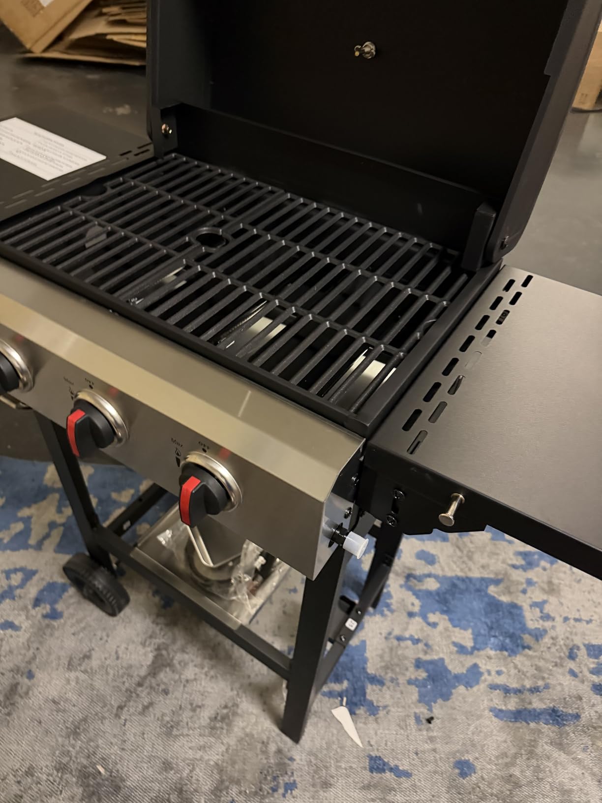 Propane Gas Grill with Folding Side Tables, 3-Burner Gas Grill with Cast Iron Grates and Stainless Steel Griddle Pan, Outdoor BBQ Grill Portable with Wheels 30,000 BTU Output customer photo 2
