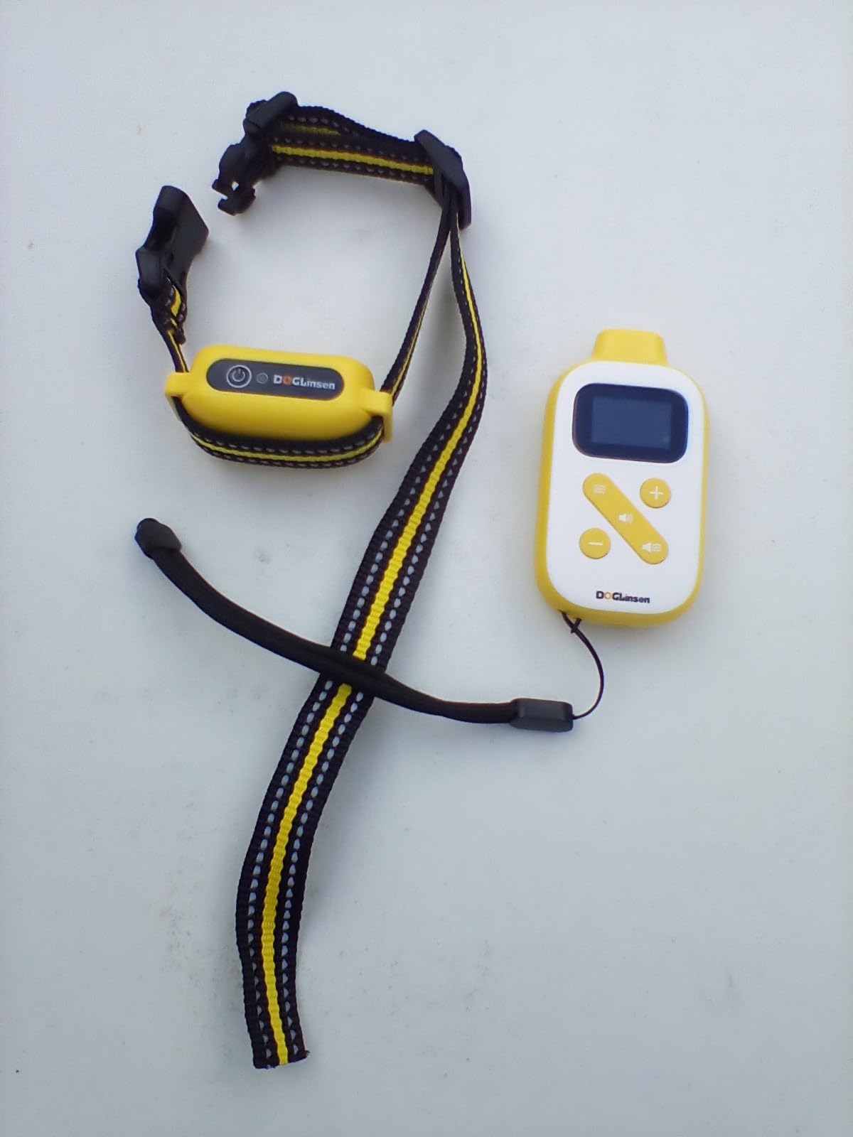 No Shock Dog Training Collar, Beep and Vibrating Dog Collar with Remote 2800Ft, Vibration Collar for Small Medium Large Dogs - No Prongs customer photo 1