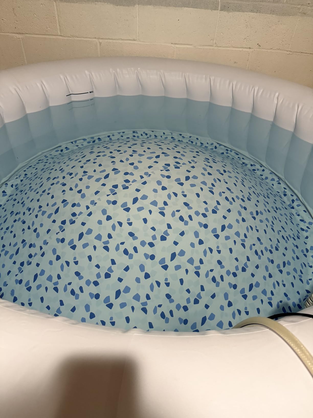 Bestway SaluSpa Cancun Energy-Efficient 2-4 Person Inflatable Hot Tub | AirJet Portable Outdoor Spa with Built-in Insulation, Freeze Shield Technology, 120 Bubble Jets, 71