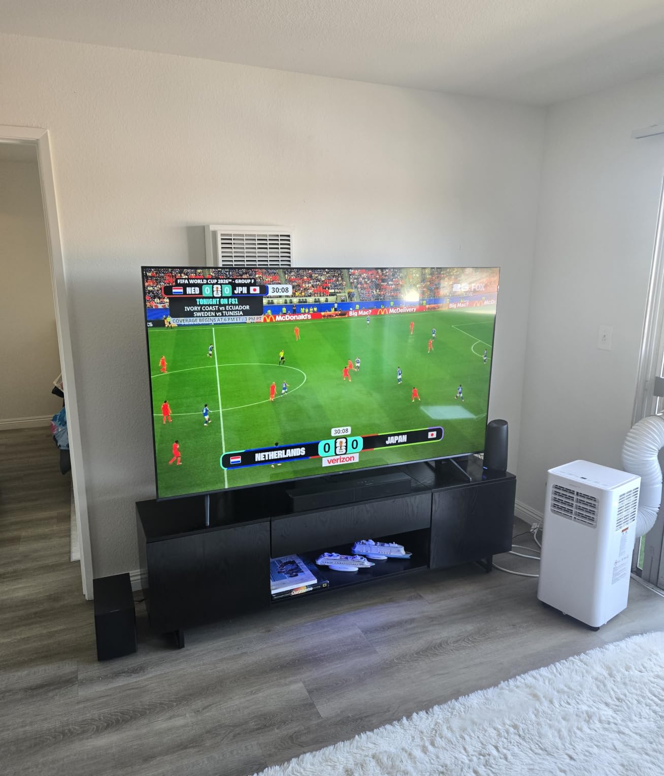TCL 65 Inch Class T7 Series | 4K QLED HDR Lag-free Smart Google TV | 65T7, Latest Model | 120Hz-144Hz High Brightness, Dolby Atmos, Alexa Voice Remote AI Streaming Gaming Television | Amazon Exclusive customer photo 1