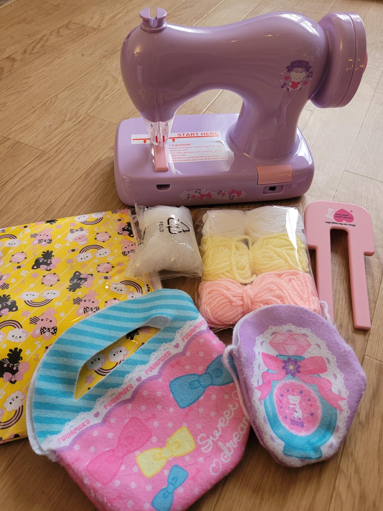 AXE YAMAZAKI Hug Yarn Sewing Machine for Kids 6+ Years | Beginner-friendly, Junior learning sewing machine, Great for kids crafts, Easy Sewing, Birthday Girls customer photo 1