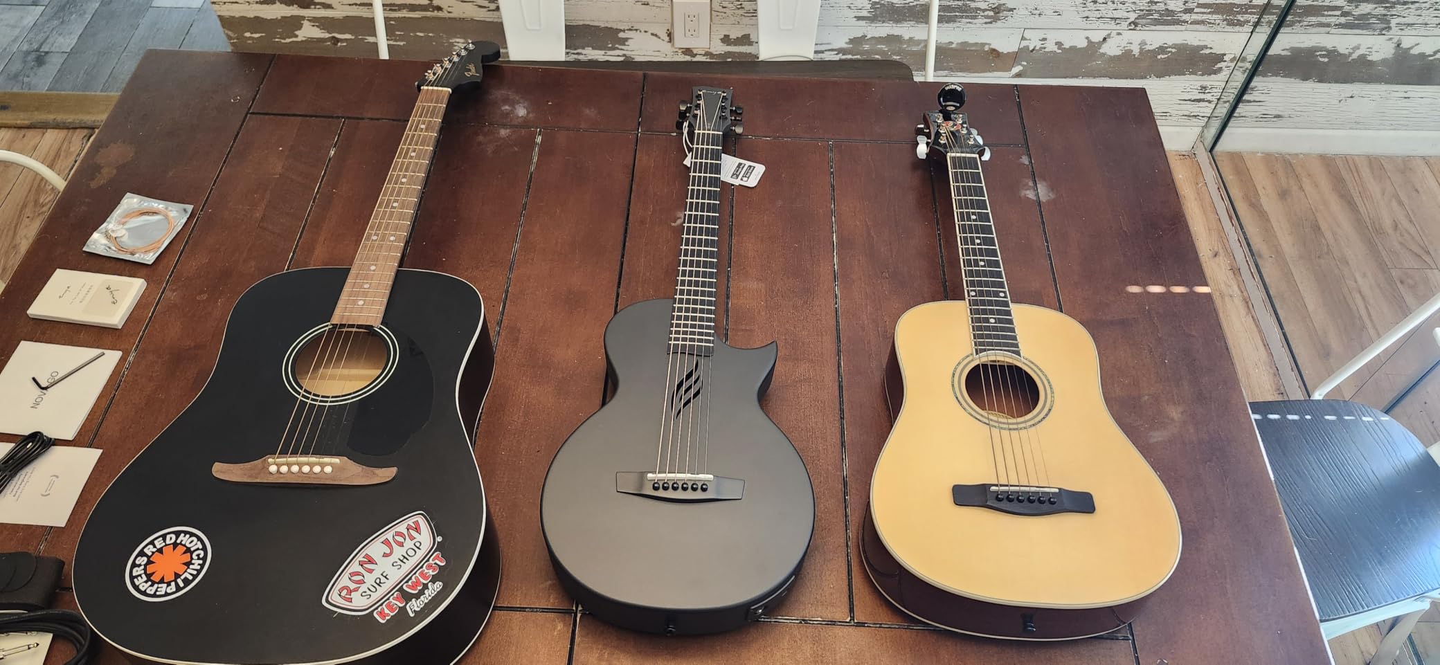 Enya NOVA GO SP1 Carbon Fiber 35-Inch Smart Acoustic-Electric Travel Guitar | AcousticPlus Technology, Built-In Effects, USB Recording, Built-In Bluetooth Speaker, Beginner Kit with Gig Bag Included customer photo 2