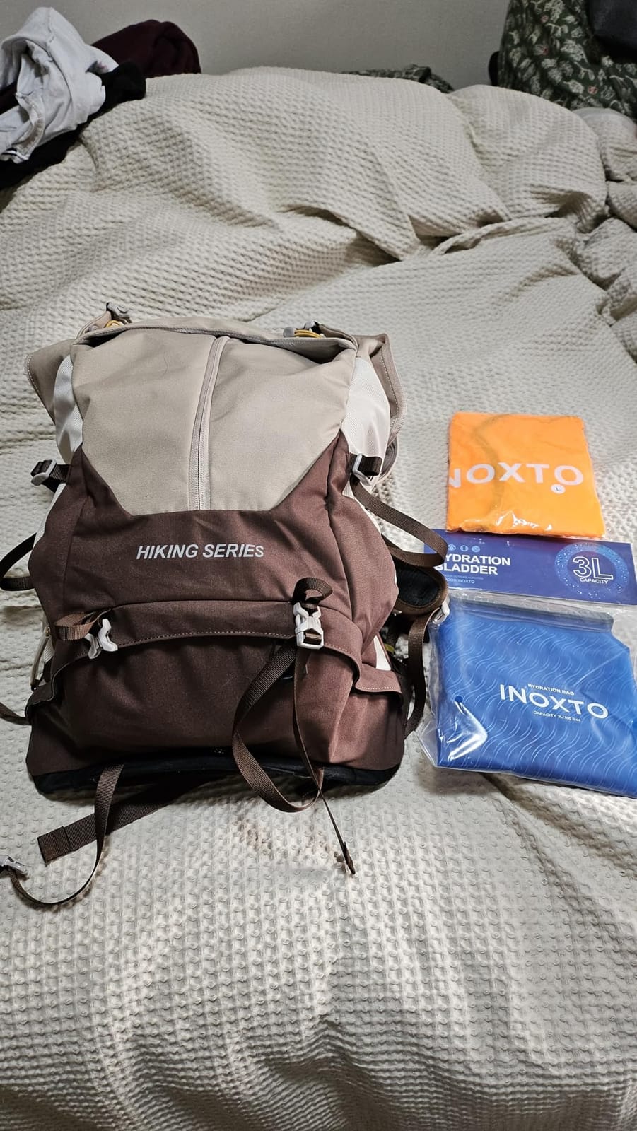 IX INOXTO Hiking Backpack for Men and Women, 30L Waterproof Camping Backpack with 3L Water Bladder and Rain Cover customer photo 2
