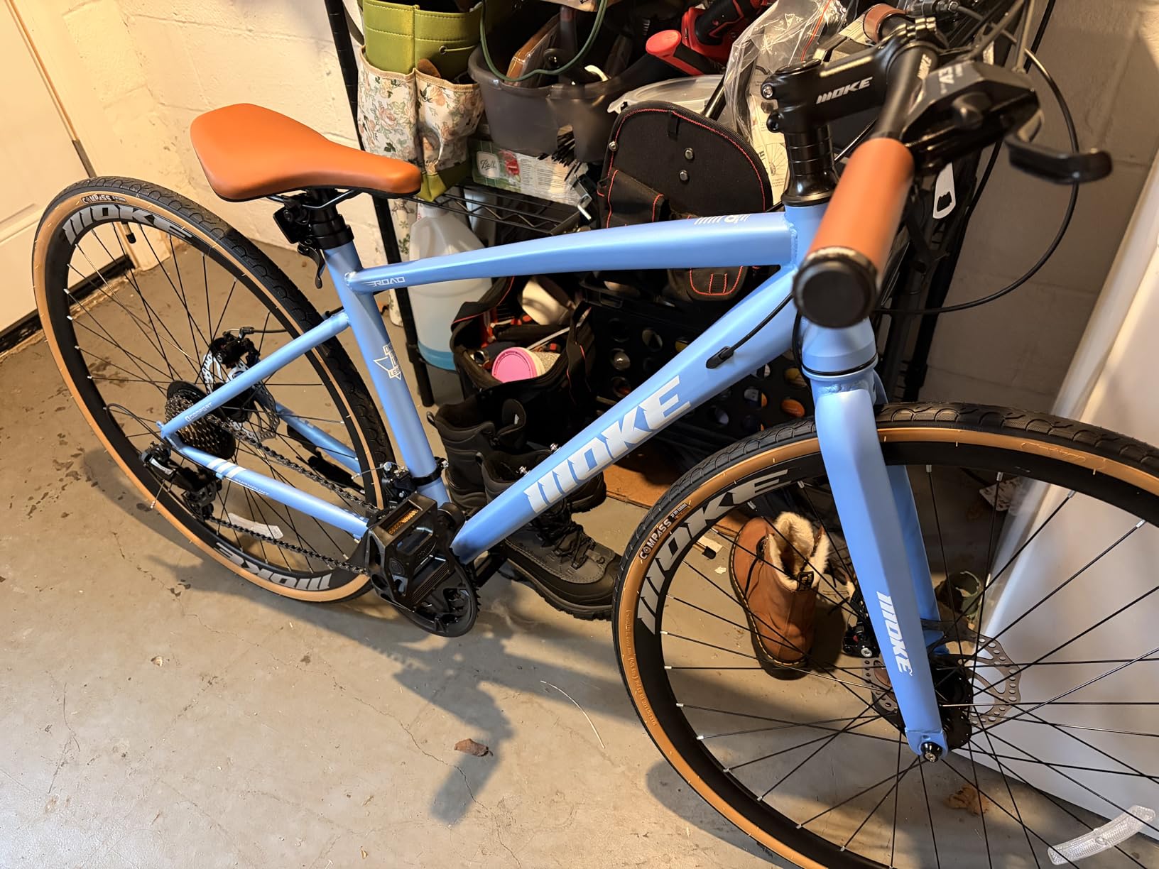 DEYGIA Hybrid Bike, 24-Speed 700C Wheel Hybrid Bicycle with Dual Disc Brakes, Trigger Shifting, Internal Wiring Frame, Lightweight City Commuter Bicycle for Men Women Adult, Multiple Colors customer photo 2