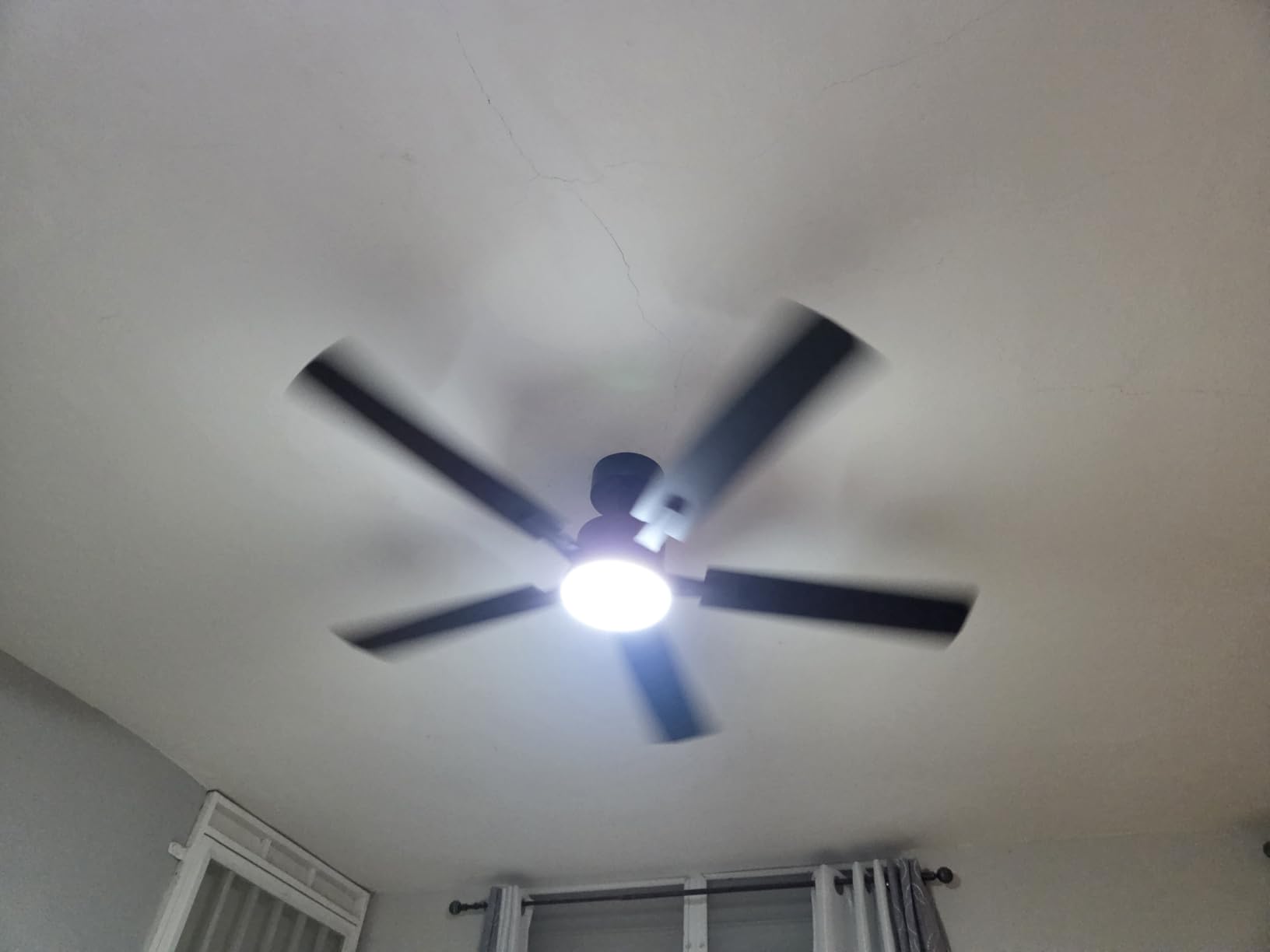 Fanbulous 72 Inch Ceiling Fans with Lights DC Motor, Remote & APP Control | Damp Rated, Dimmable, 3CCT, Memory Function, Dual-Sided Reversible Blades, Flat/Sloped Ceiling, Living Room, Covered Patio customer photo 2