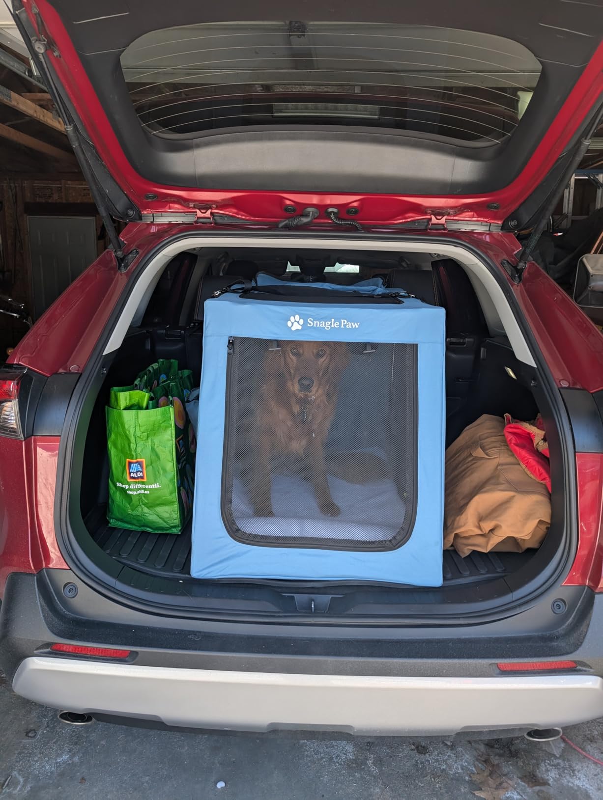 Snagle Paw Portable Dog Crate for Car Travel, Collapsible Large Dog Travel Crate with Metal Frame & 3-Door Mesh Windows, Secures in Trunk/Backseat, Soft-Sided Kennel Carrier for Medium Large Dogs-XL customer photo 1