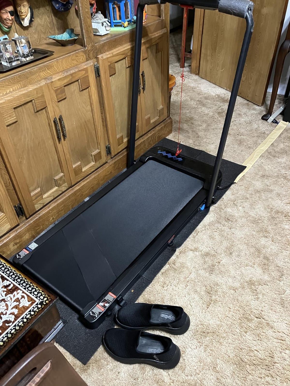 WELLFIT Folding Treadmill for Home, Walking Pad with Incline and Handle Bar | 350+lbs Capacity, Under Desk Treadmill for Home Small Office, Low Noise Treadmills with Smart Voice Control for Jogging Running customer photo 1