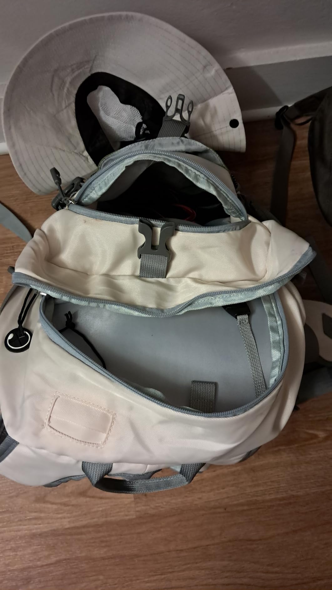 TILYMOL 30L Hiking Travel Backpack for Men Women with Hydration System customer photo 1