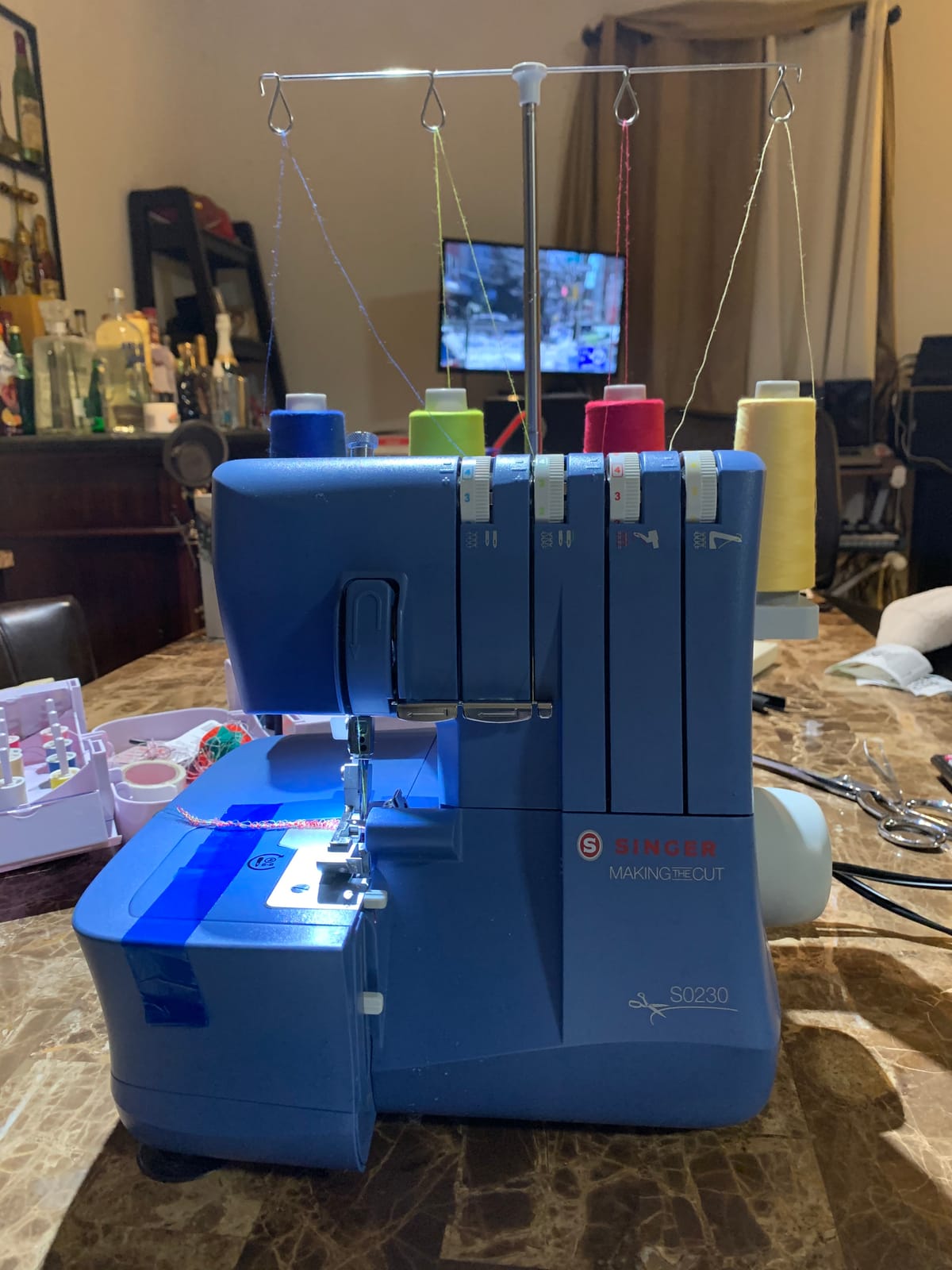 SINGER S0230 Navy Blue High Speed Overlock Serger, 2-3-4 Thread Capability | Color coded threading, 1300 stitches/min, differential feed, professional seam finish customer photo 1