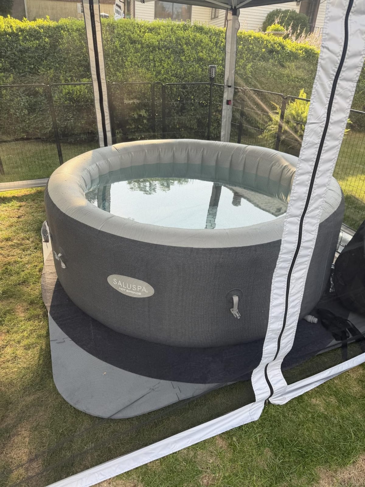 Bestway SaluSpa Hot Springs Inflatable Hot Tub, Fits Up to 2-4 Persons, Energy-Efficient Portable Spa, Outdoor Blow Up Hottub for Backyard, 120 AirJets, 71