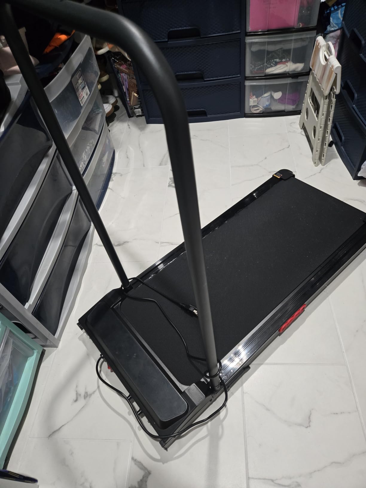 KASSADIN Small Walking Pad Treadmill with Handle Bar Incline for Home, Portable Walking Pad with Incline, Under Desk Treadmill for Home, Electric Treadmill with Handles, 3.0HP, 0.6-7.6MPH, 350LB customer photo 1