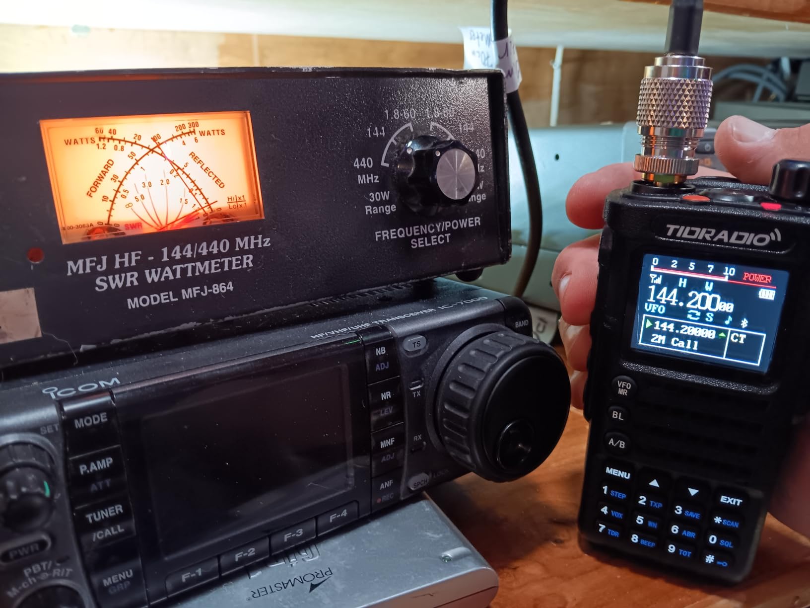 TIDRADIO TD-H9 10Watt Multi-Band GPS&APRS Ham Radio Capable of Bluetooth Connectivity; Wireless Programming; Frequency Spectrum Analysis; SMS Message Text; NOAA Weather Receiver Handheld Two Way Radio customer photo 2