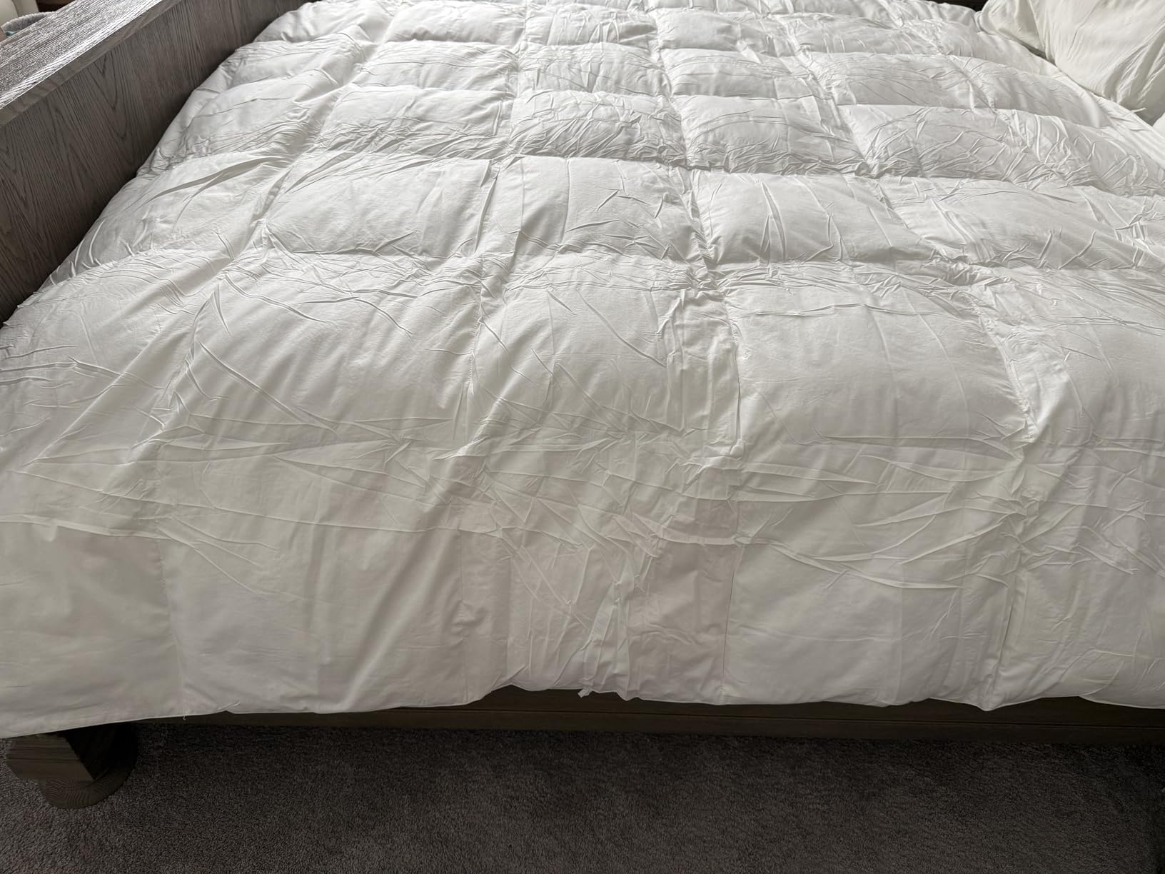 Martha Stewart Luxury White Goose Feathers Down Fiber Duvet Insert Queen Size - Hotel Collection 100% Cotton Comforter, All Season Medium Warmth, Breathable, Hypoallergenic, 90 x 90 Inch customer photo 1