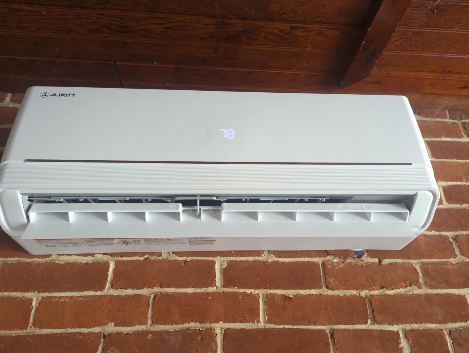 Albott 12,000 BTU Mini Split Air Conditioner and Heater SEER2 18, 115V | Inverter Energy-Efficient AC with Self-Cleaning, Remote and APP Control, Cools up to 750 Sq.Ft. customer photo 2