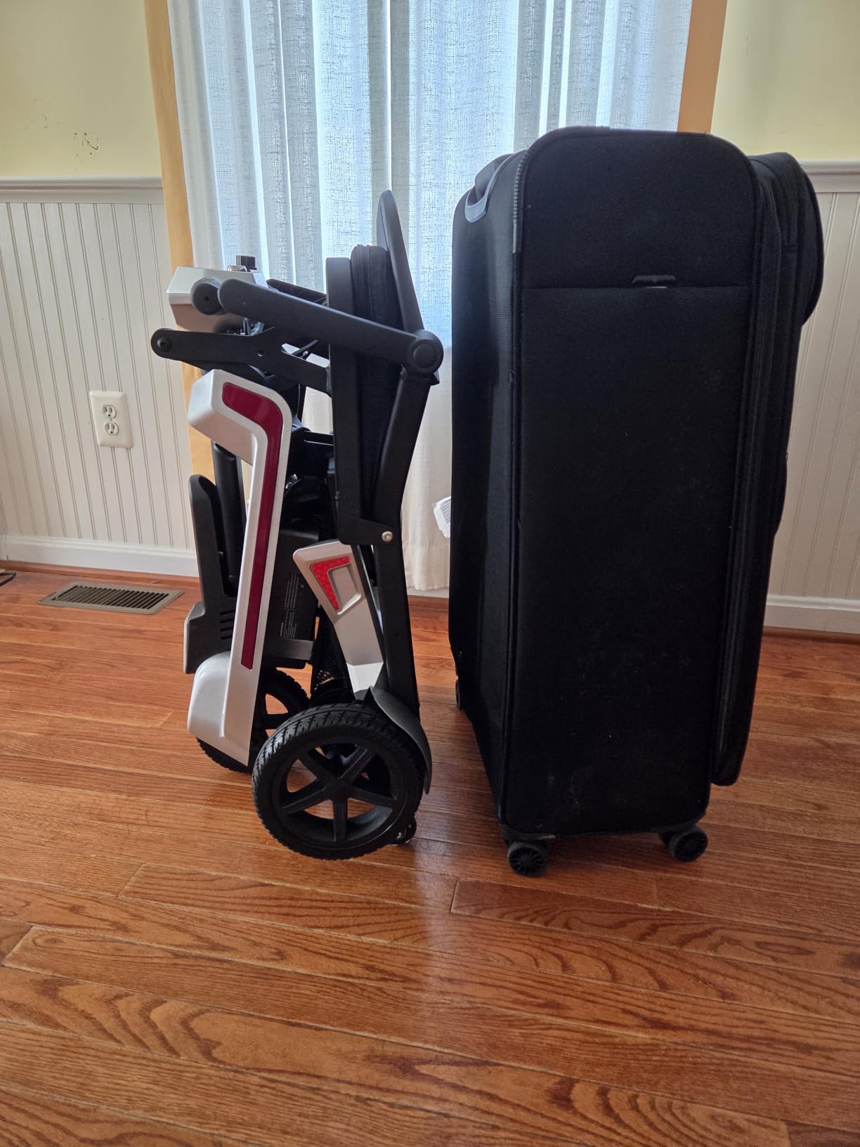 Lightweight Mobility Scooters for Seniors & Adults, Foldable 3 Wheel Scooter | Airline-friendly dual 8Ah batteries, up to 20 miles, 30 lb frame, 33 in turning radius, folds for tight halls, stores, cars customer photo 2