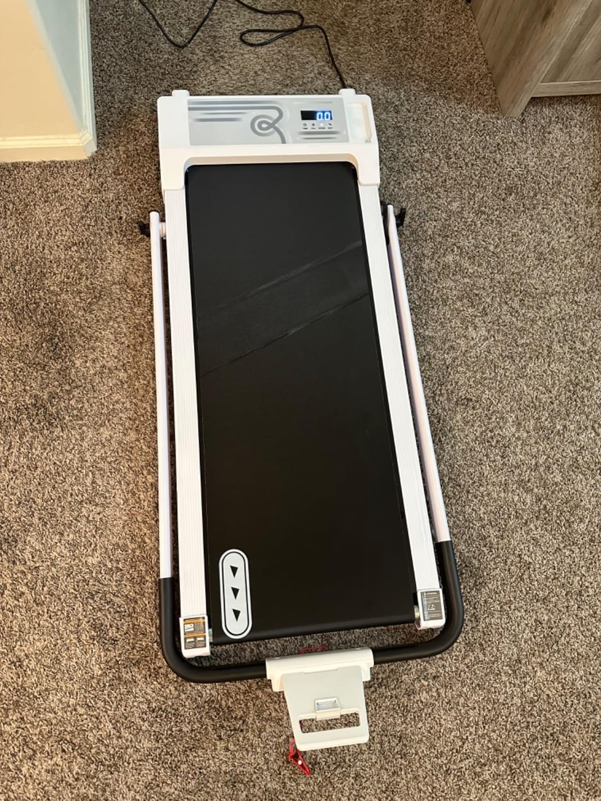 Redliro Backwards Treadmill for Seniors with Long Handrails | 0.3 MPH Gentle Start, 300 lb Capacity, Front & Side Handrails, APP & Bluetooth, 0% Incline, Back Pain Relief Reverse Walking customer photo 2